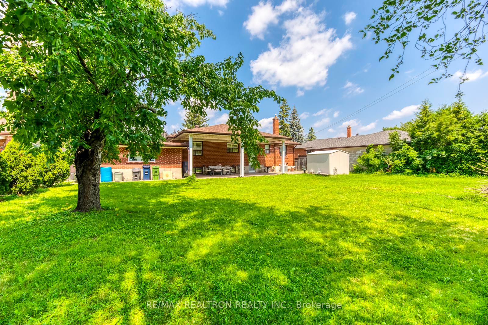 127 Wyndale Dr