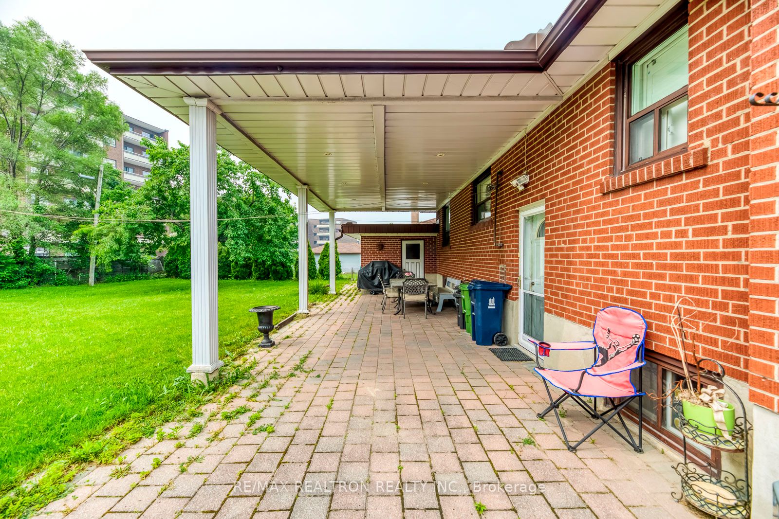 127 Wyndale Dr