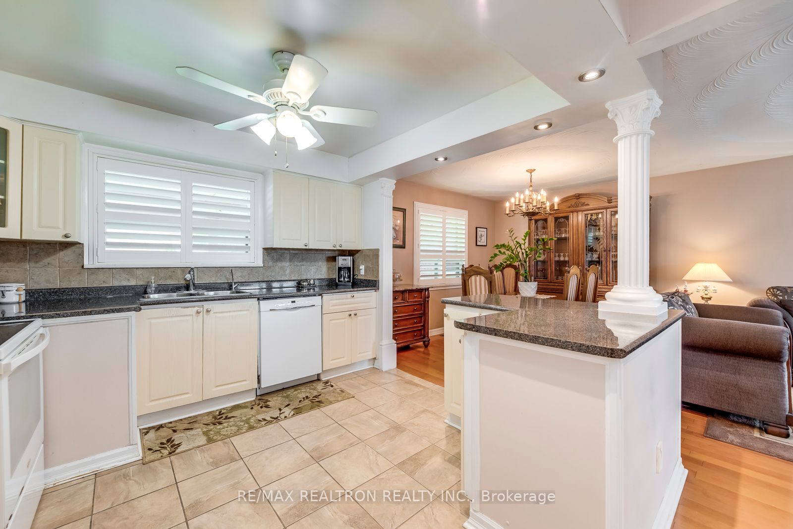 127 Wyndale Dr