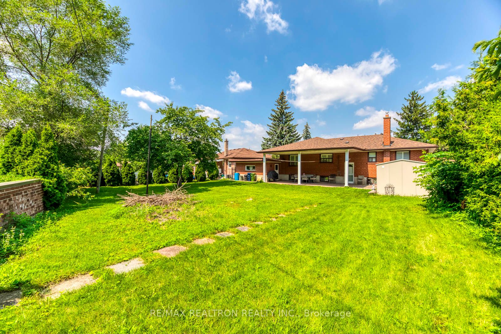 127 Wyndale Dr