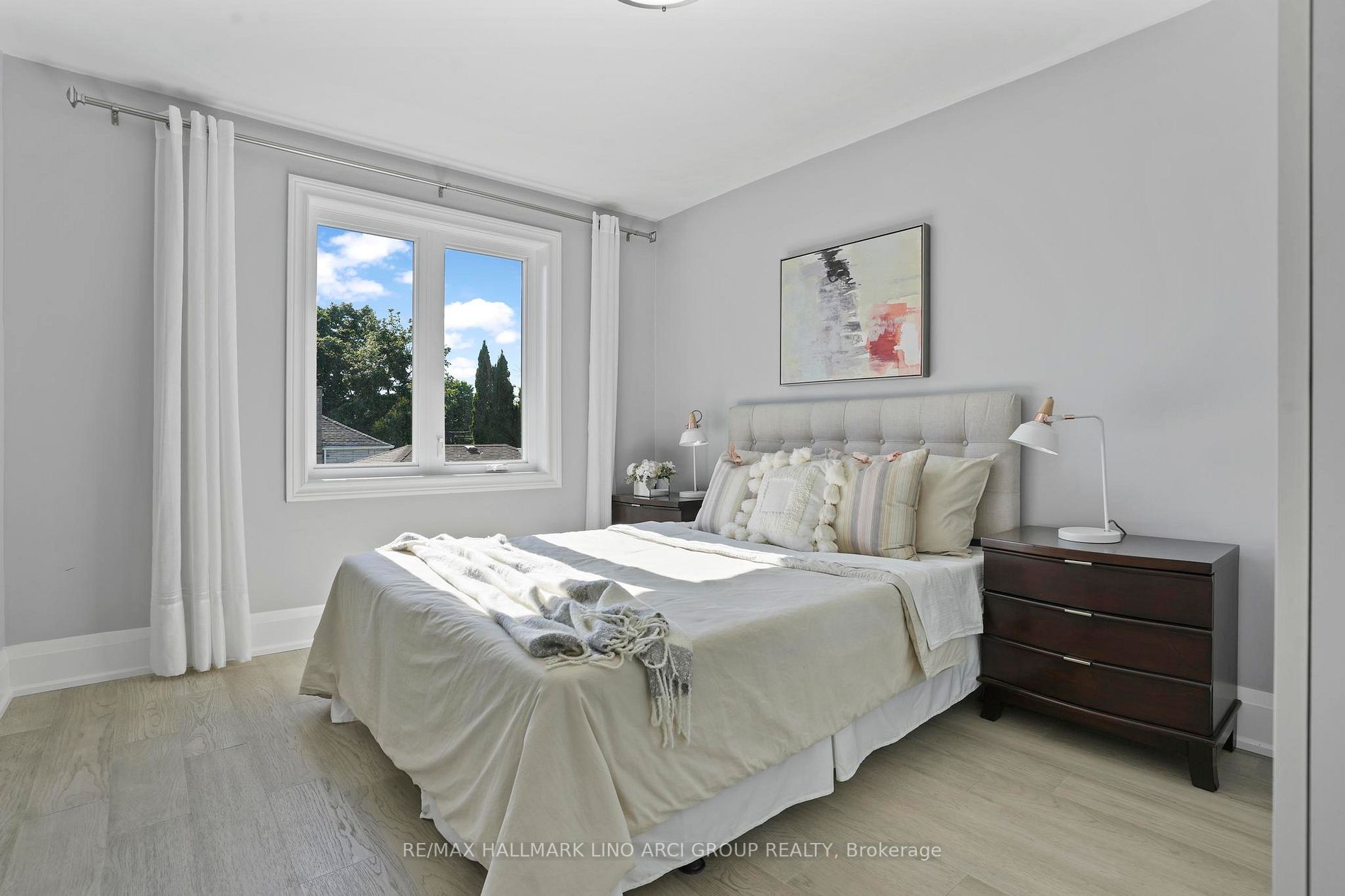 90A Bicknell Avenue