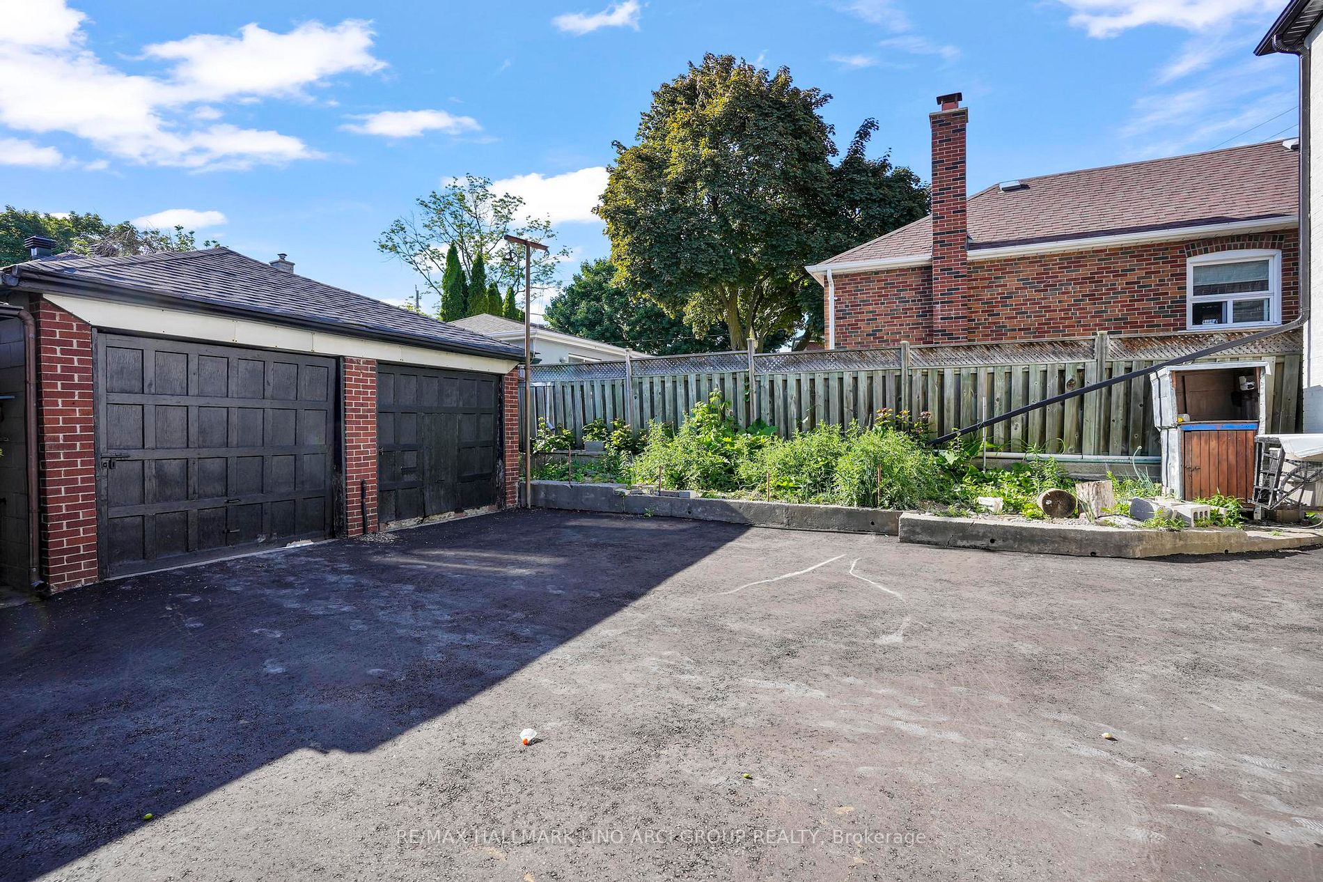 90A Bicknell Avenue