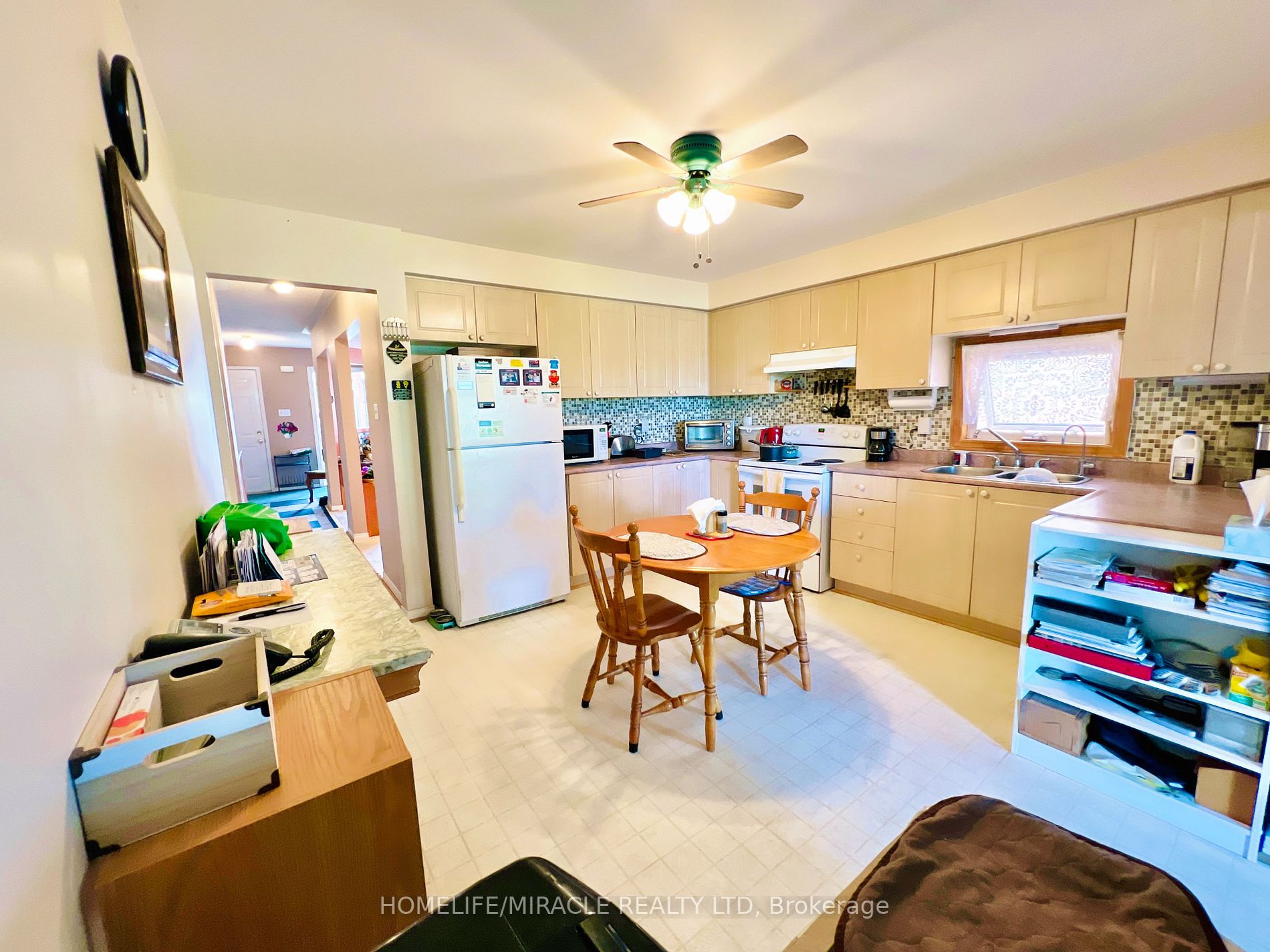 246 Howard Crescent