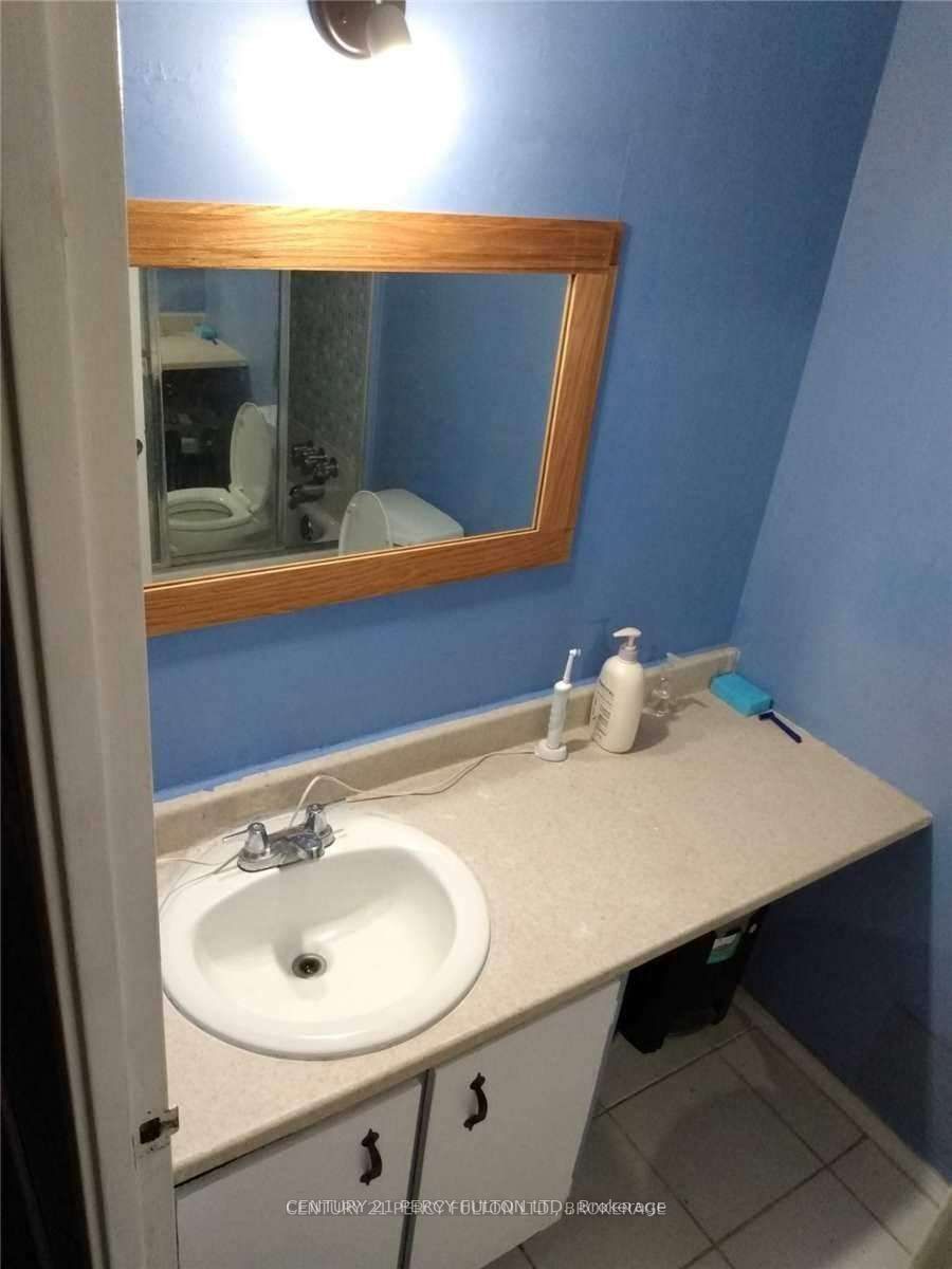 330 Dixon Rd, #1902