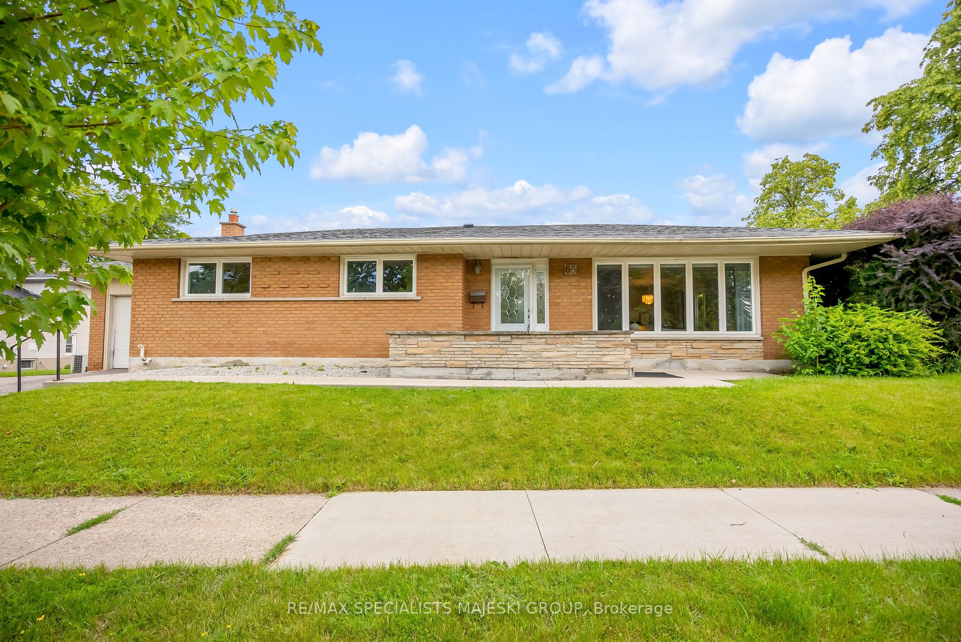 65 Harrop Avenue