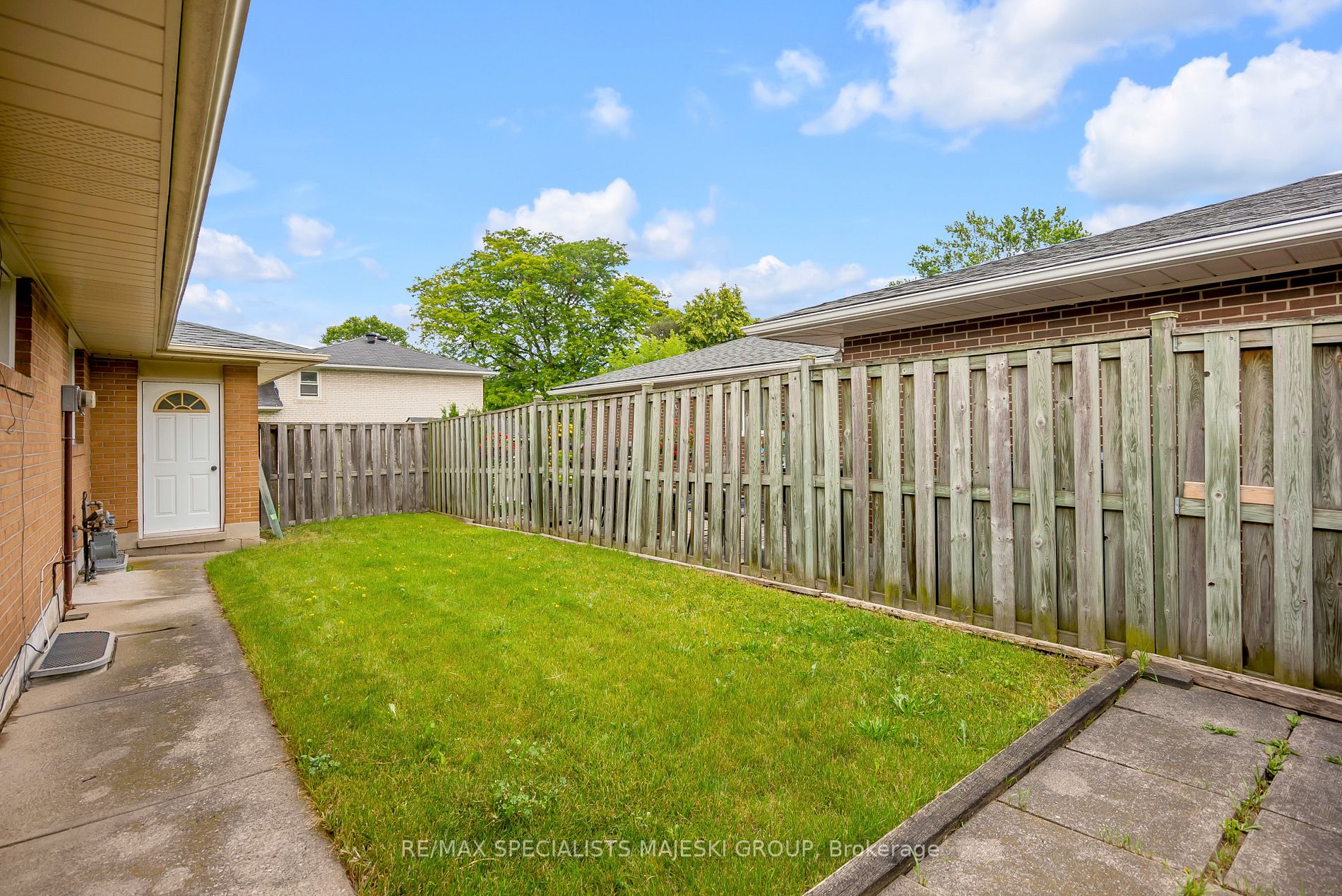 65 Harrop Avenue