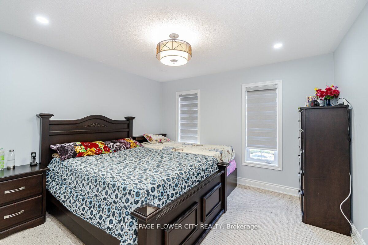 Listing W6625370 - Large Photo # 24
