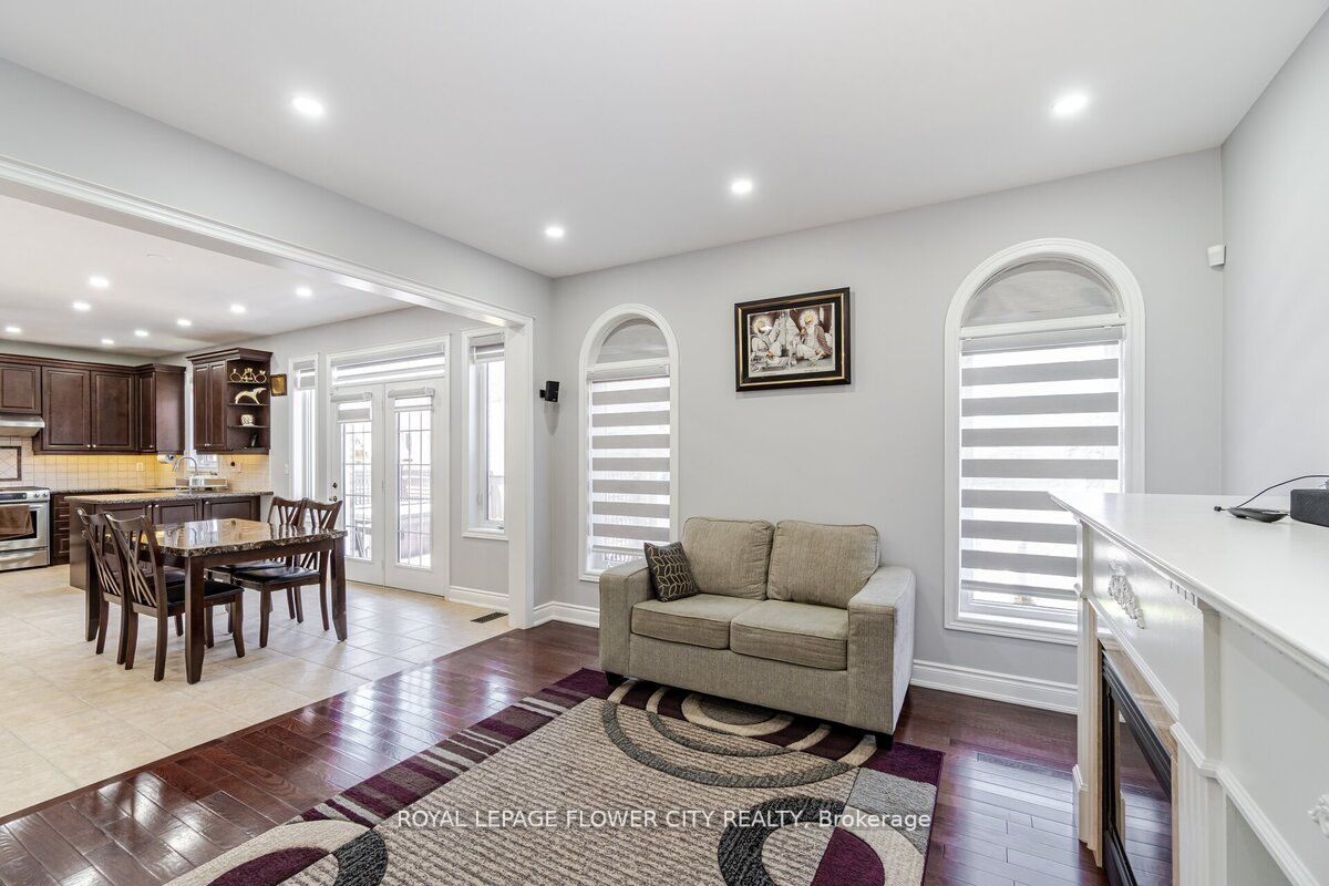 Listing W6625370 - Large Photo # 14