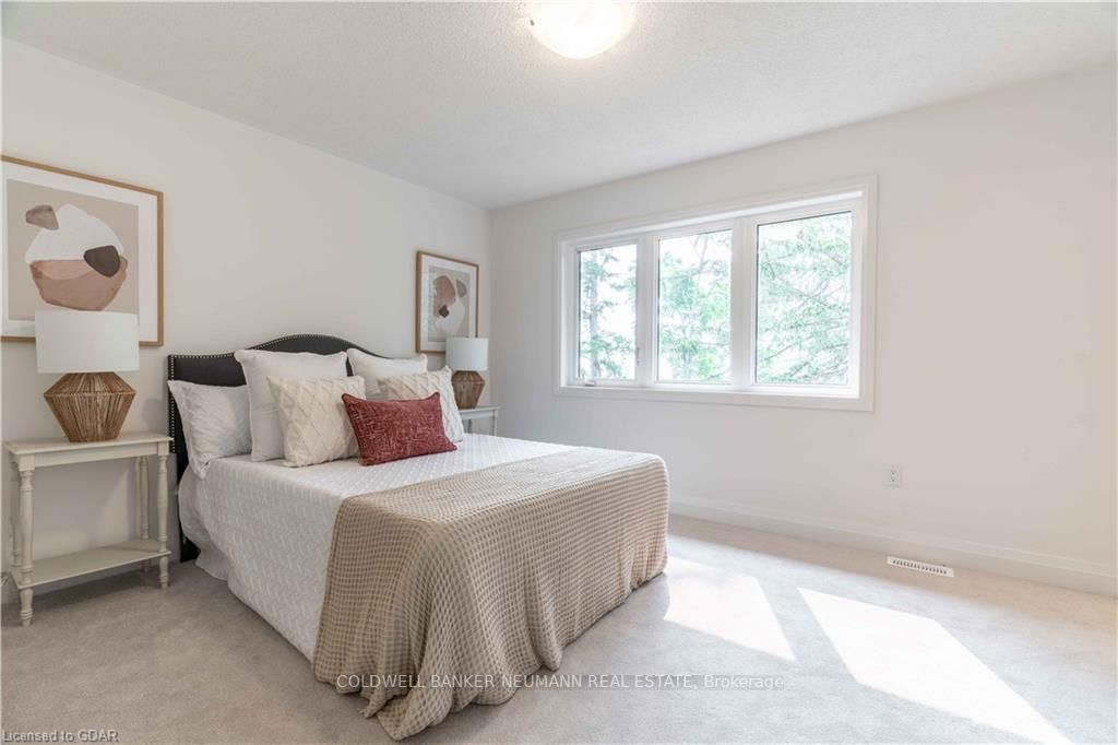 11 Briar Crt