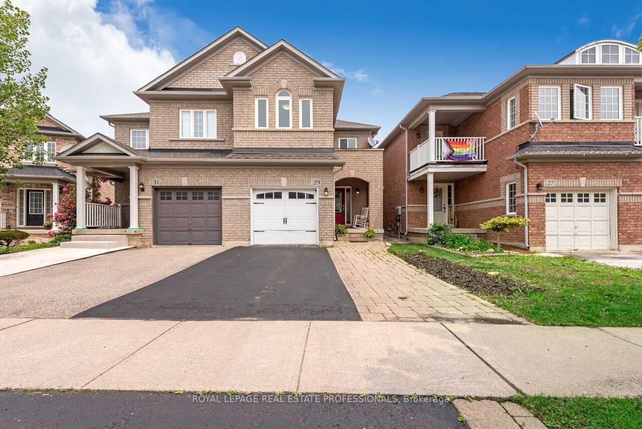 29 Woodcote Crescent