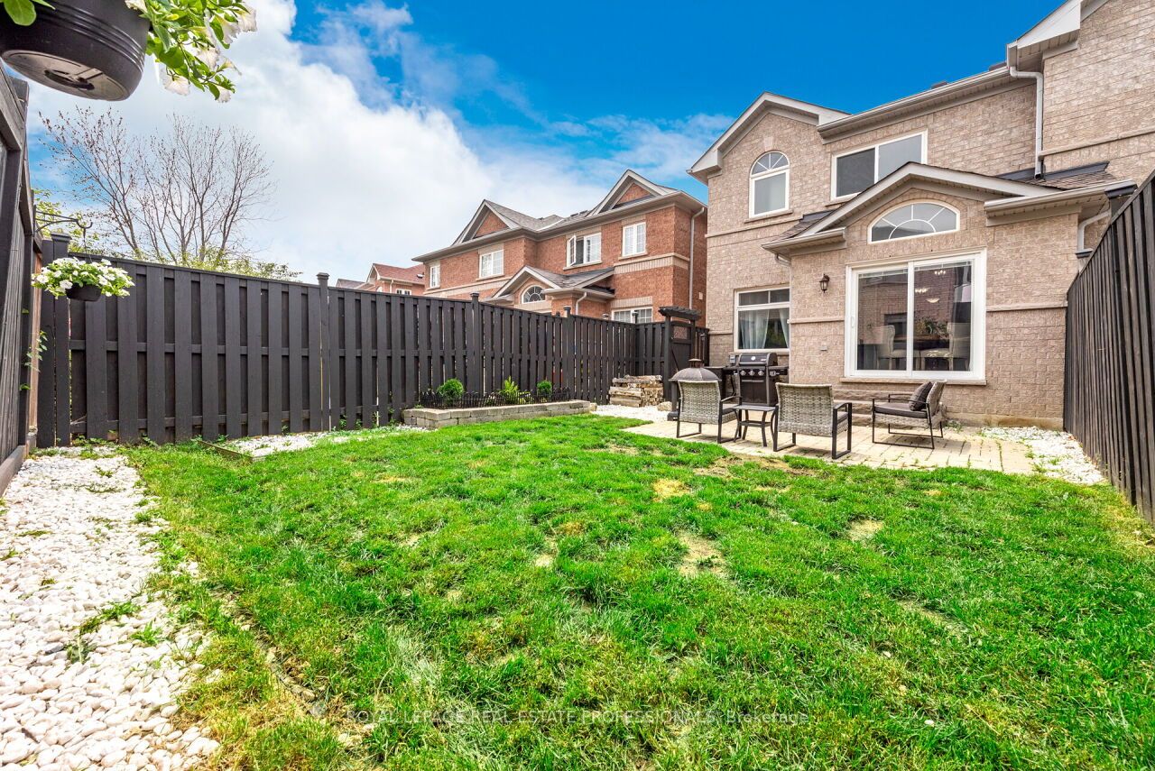 29 Woodcote Crescent