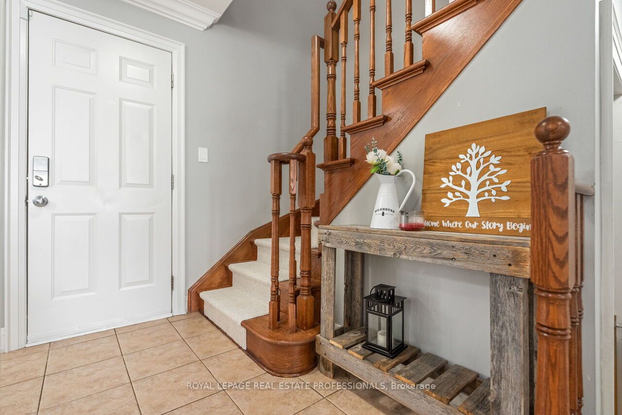29 Woodcote Crescent