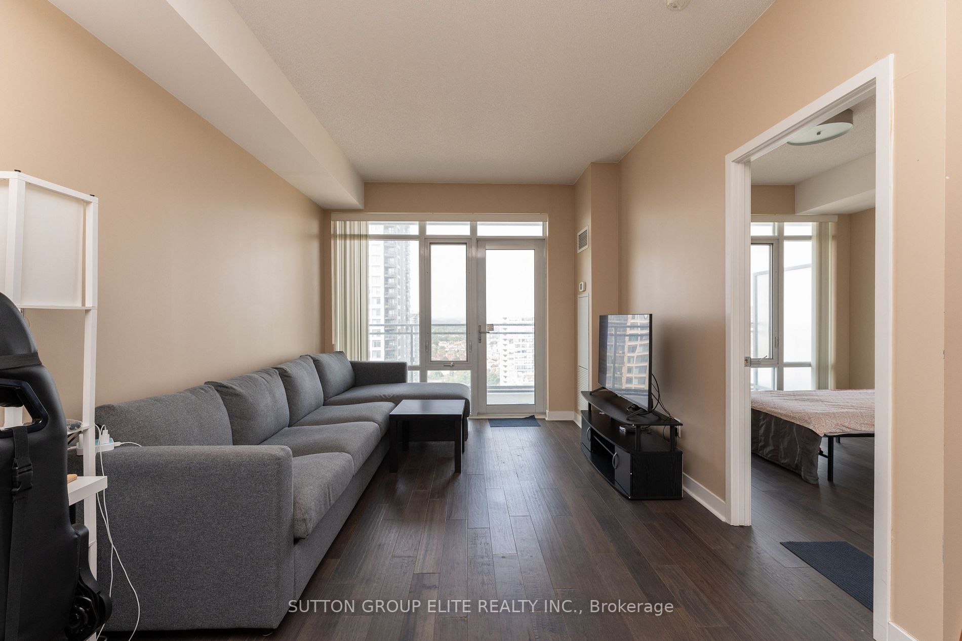 360 Square One Drive, #2007