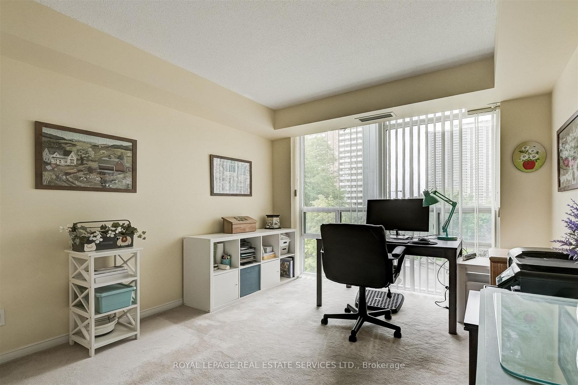 9 Michael Power Pl, #314
