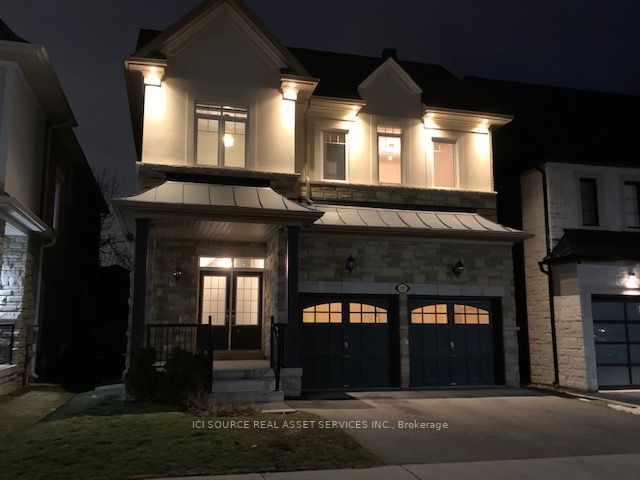 121 Waterview Common