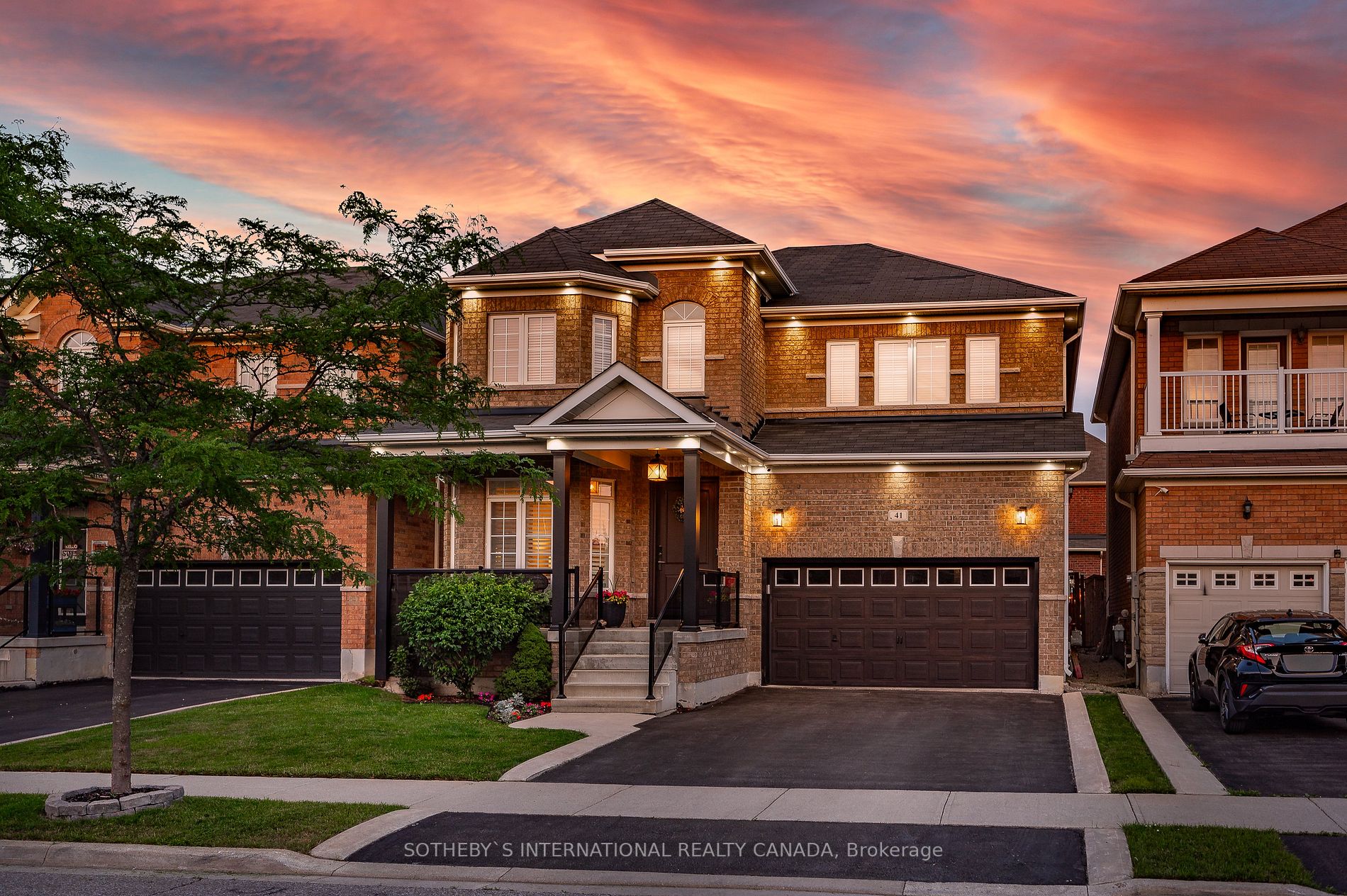 41 Amaryllis Dr