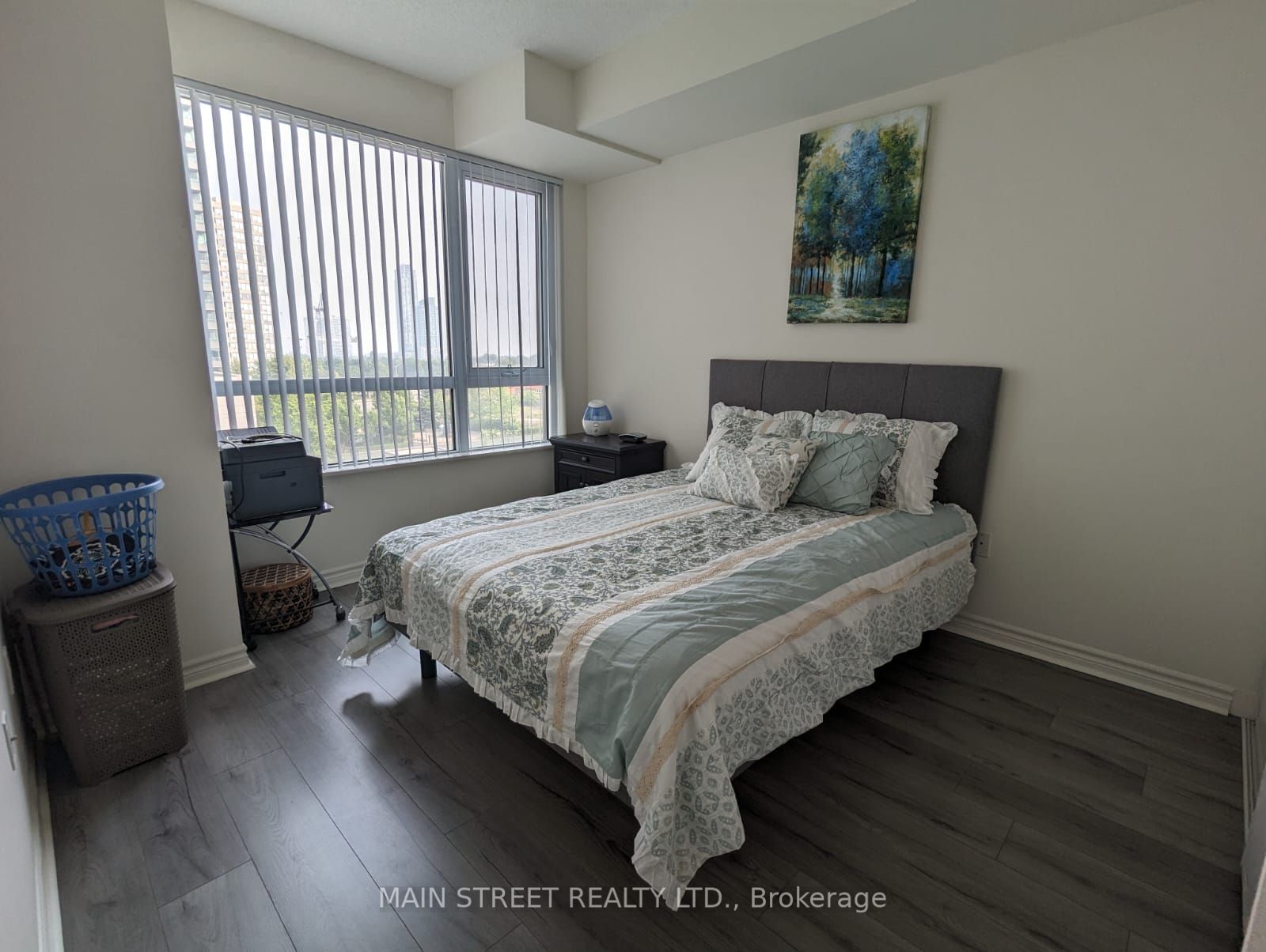 349 Rathburn Road W, #511