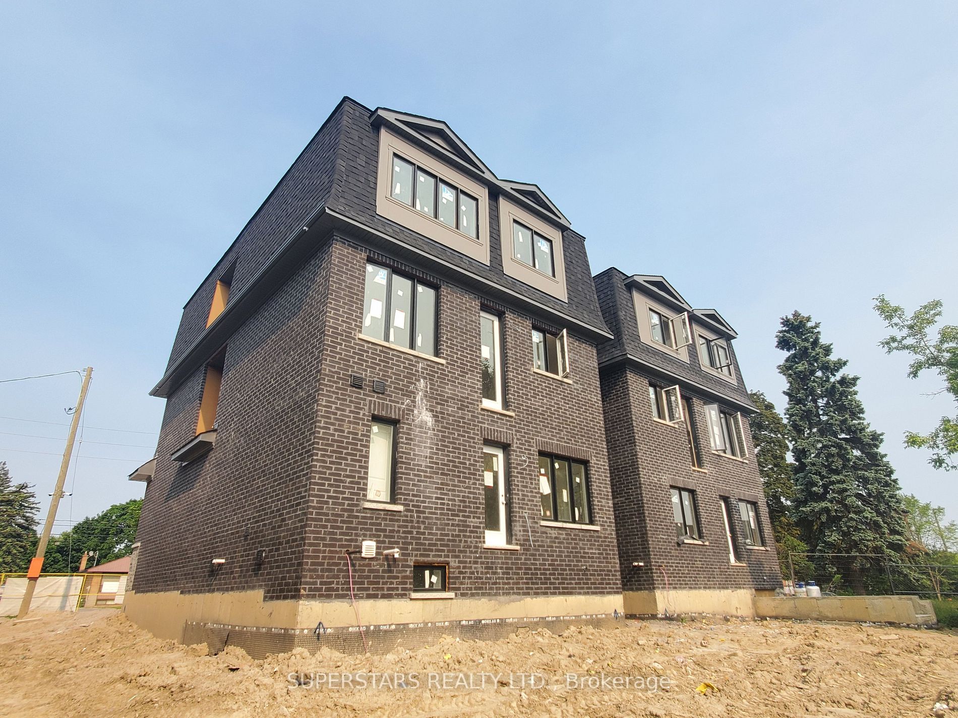 2998 Weston Rd