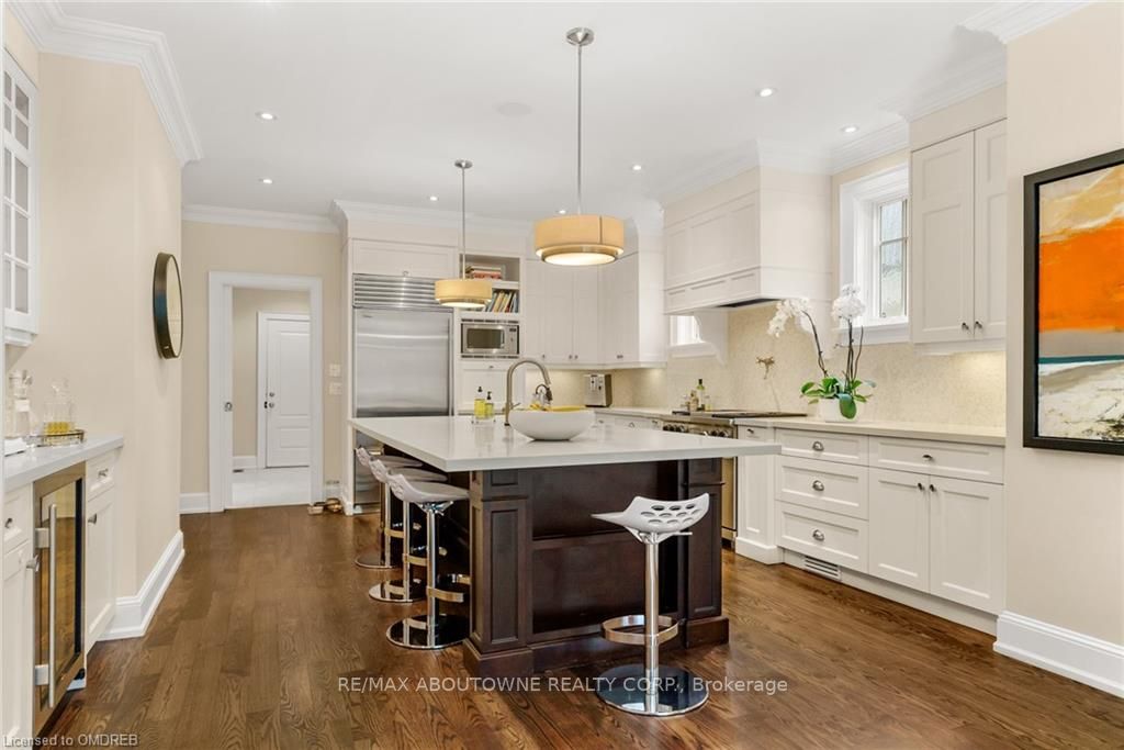 166 Watson Ave