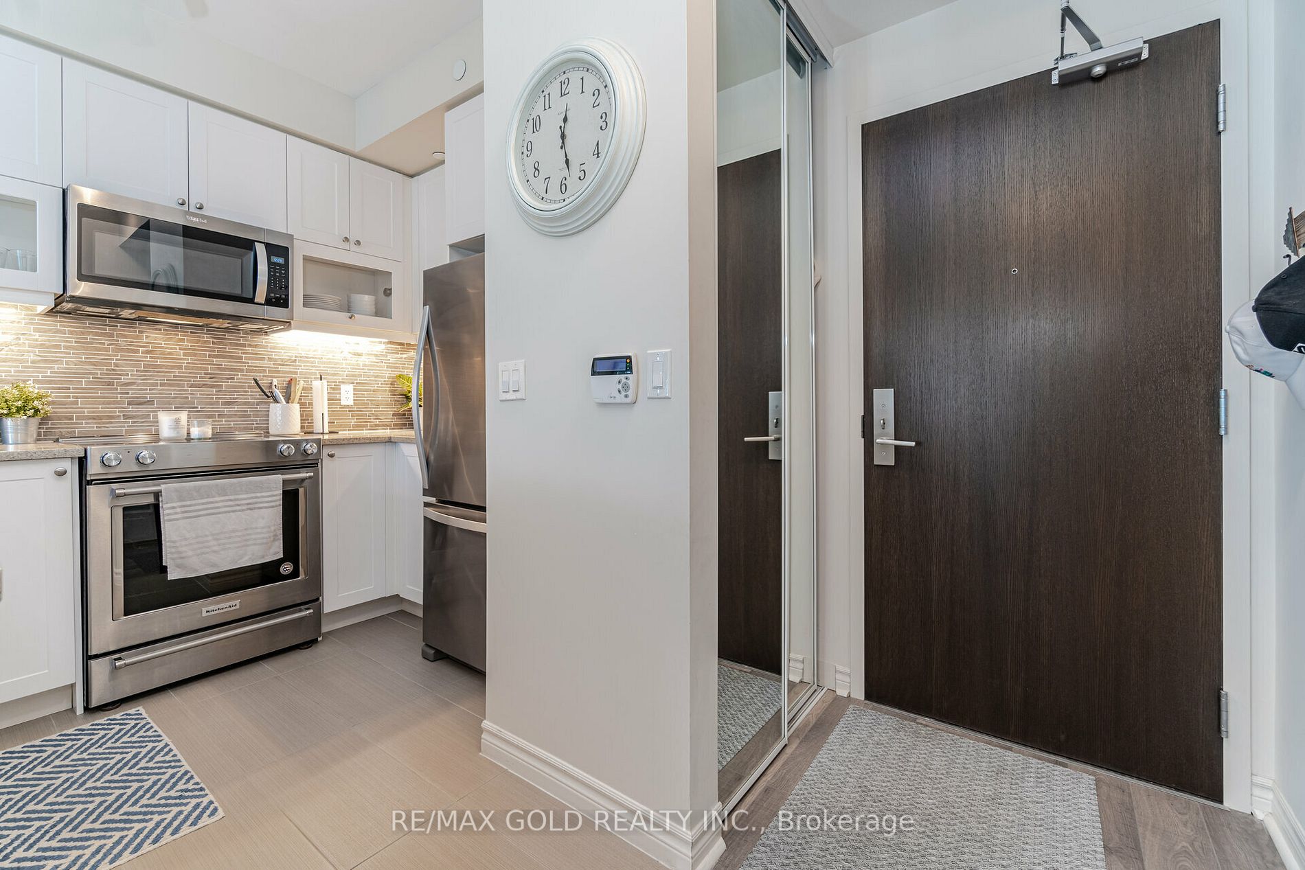 39 Annie Craig Dr, #1010