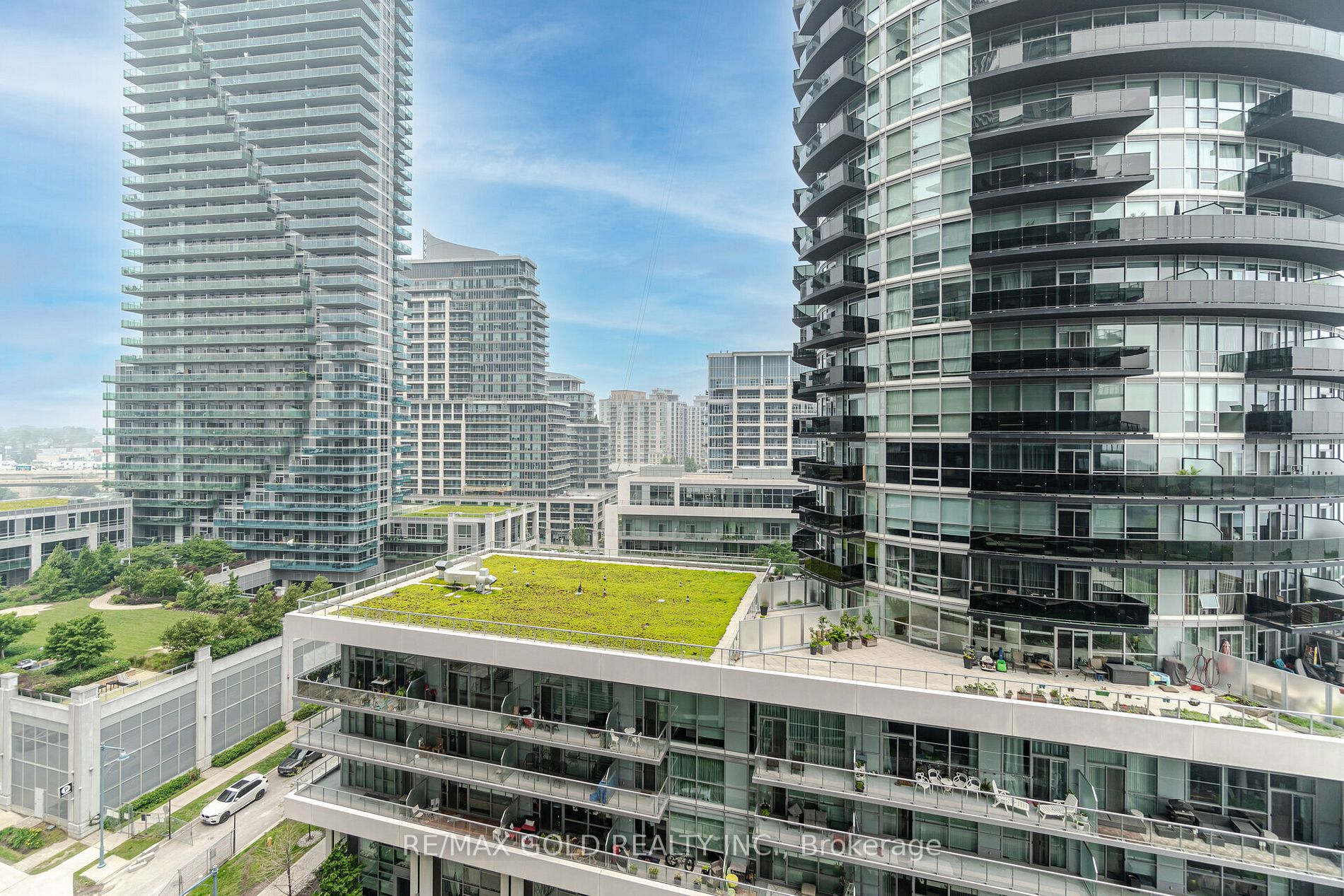 39 Annie Craig Dr, #1010