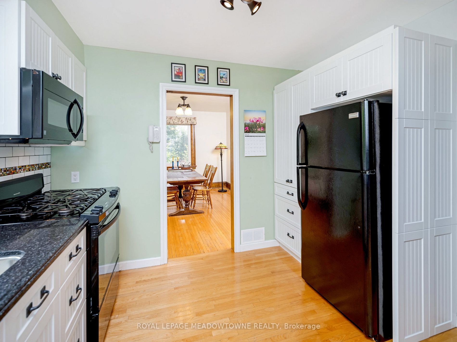133 Main St S