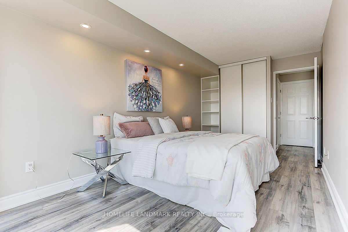 330 Rathburn Road W, #1710