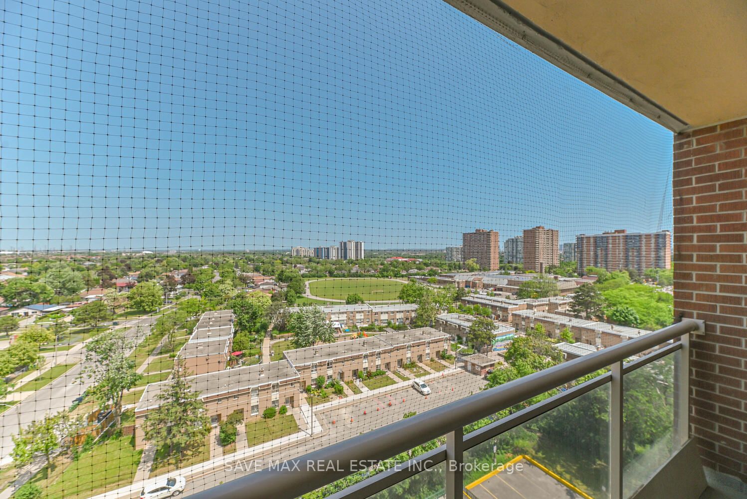 49 Silverstone Dr, #1106