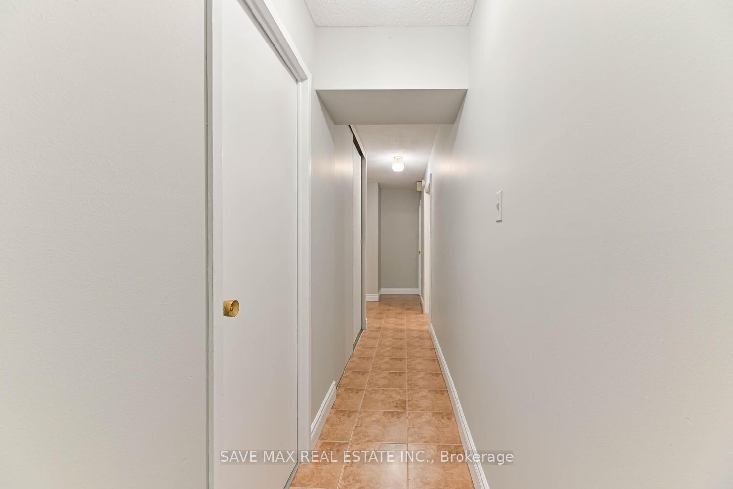 49 Silverstone Dr, #1106