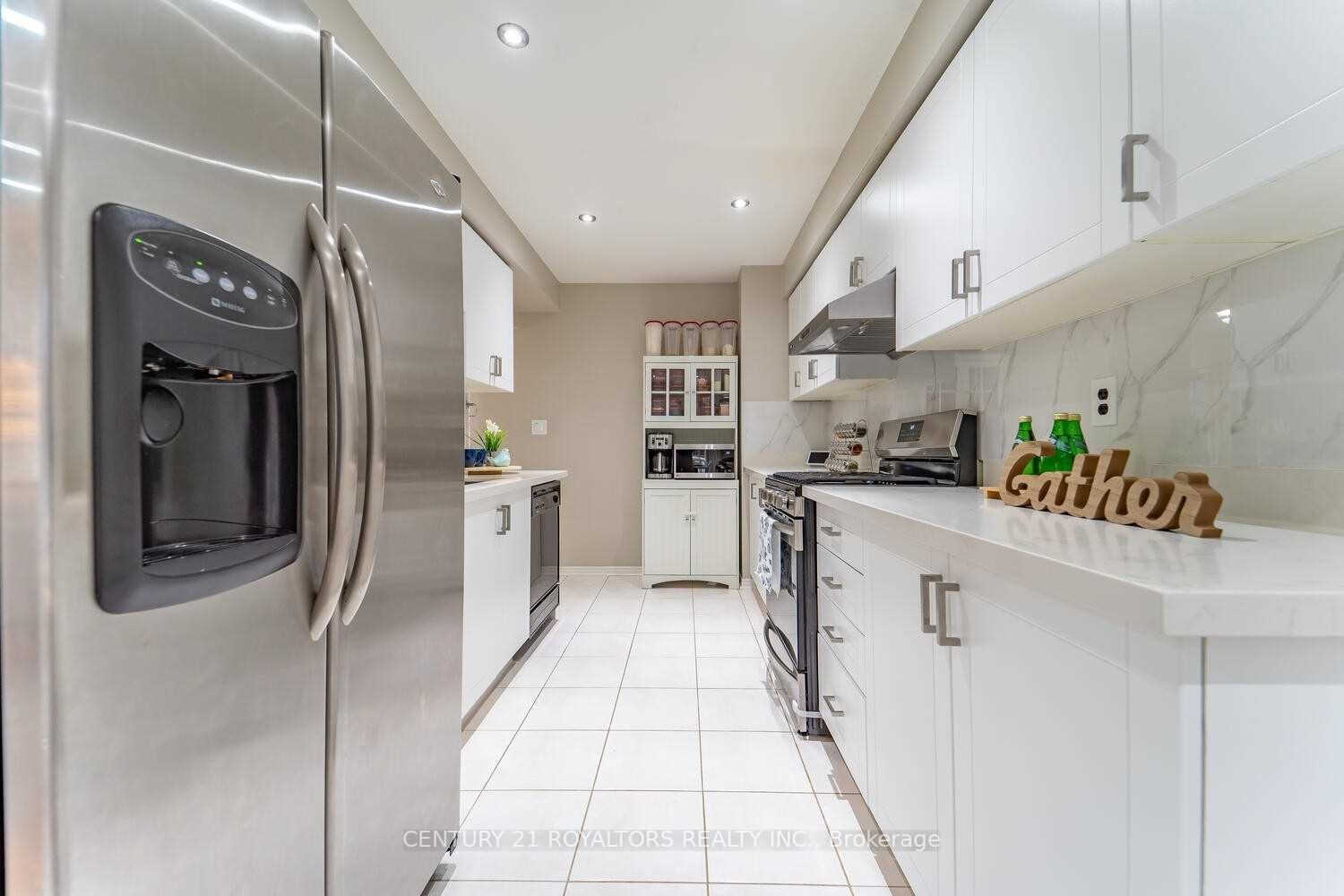 37 Kimberley Cres, #39