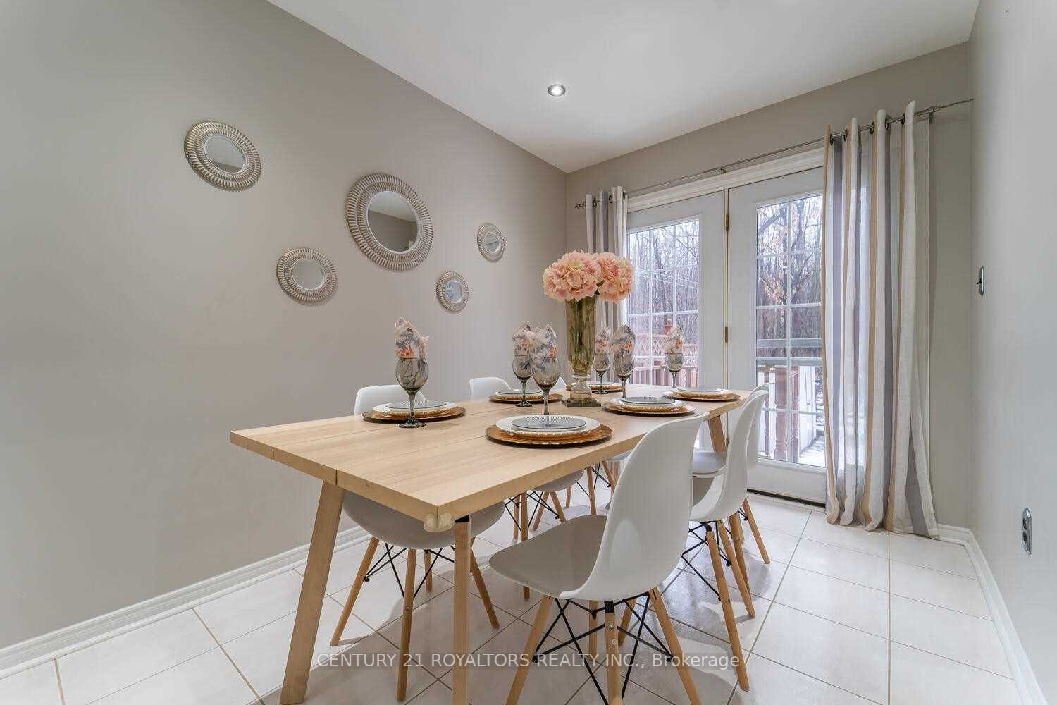 37 Kimberley Cres, #39