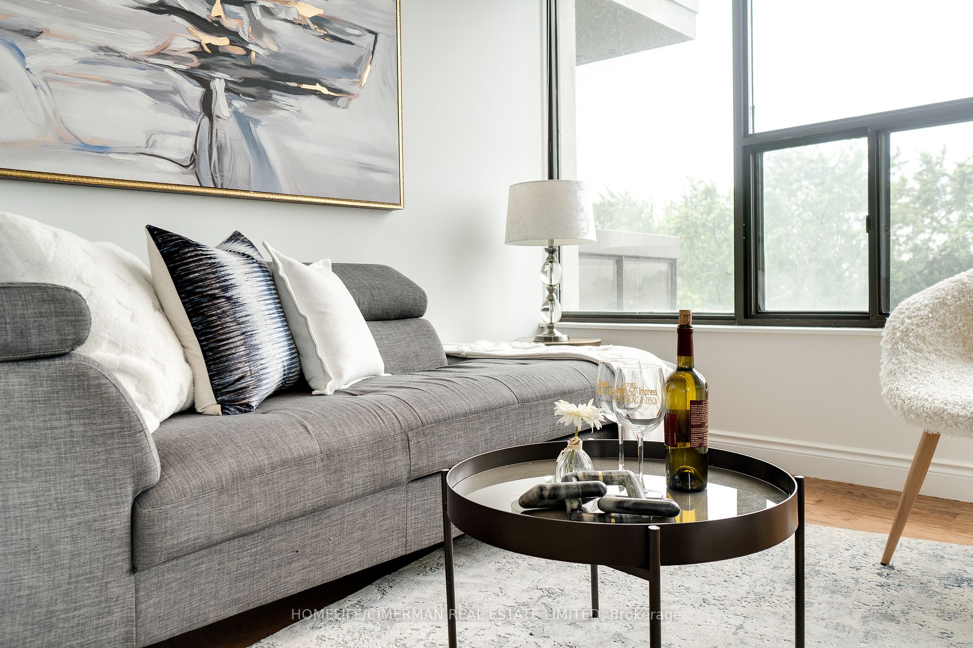 100 Quebec Ave, #712