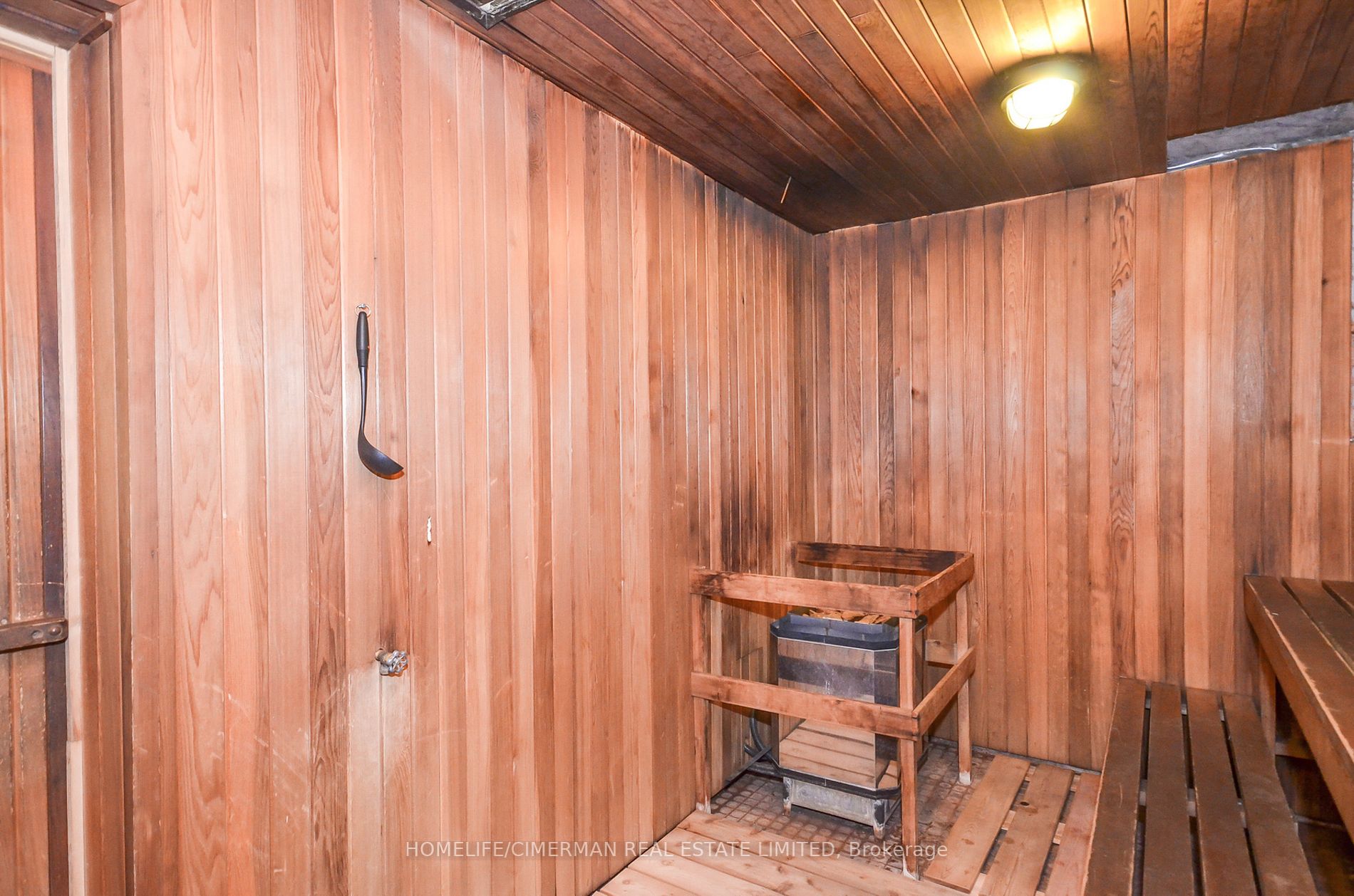 100 Quebec Ave, #712