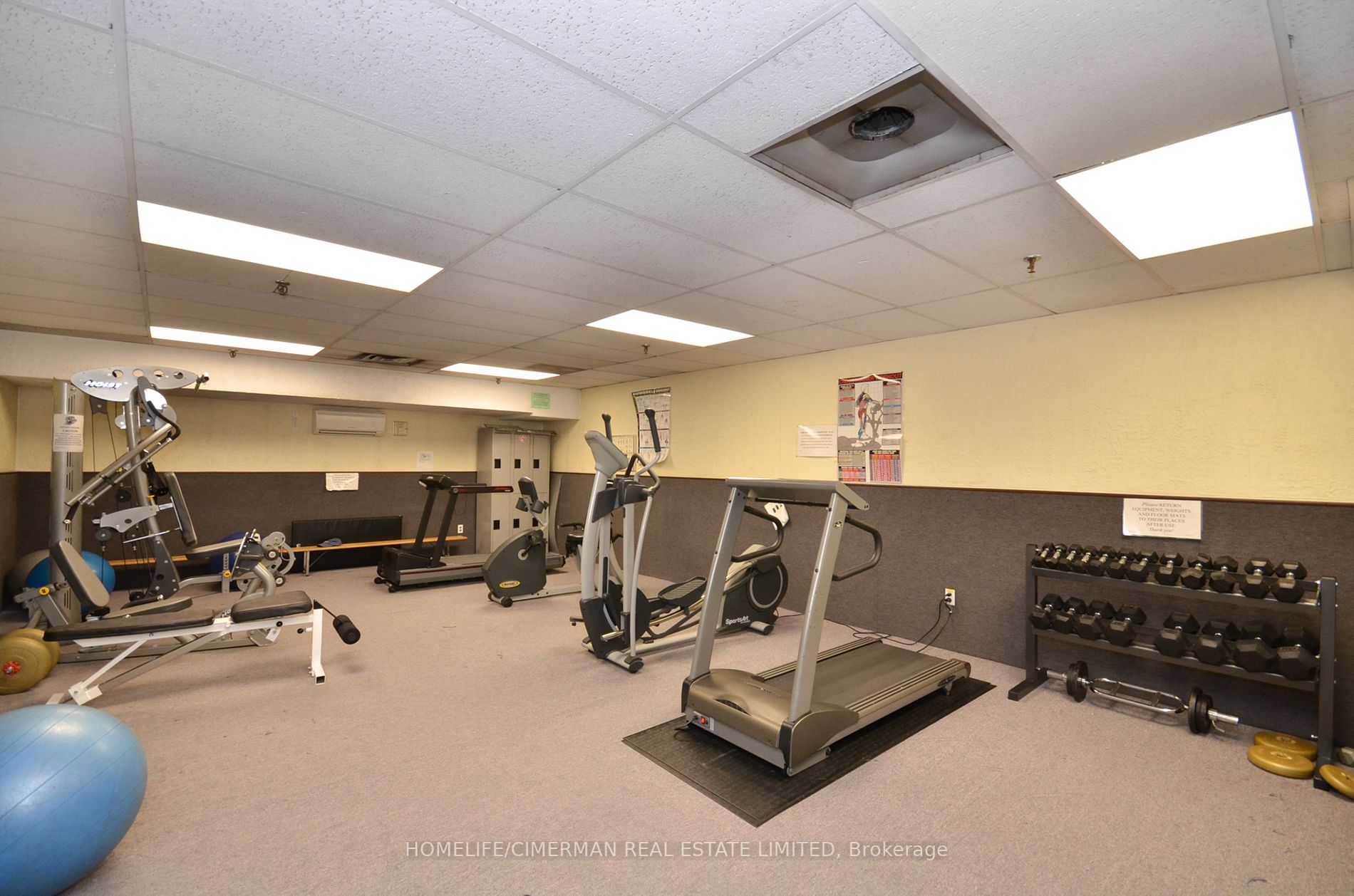 100 Quebec Ave, #712