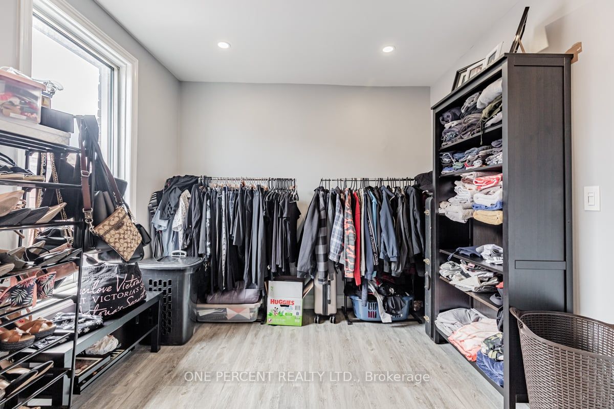 Listing W6630328 - Large Photo # 15