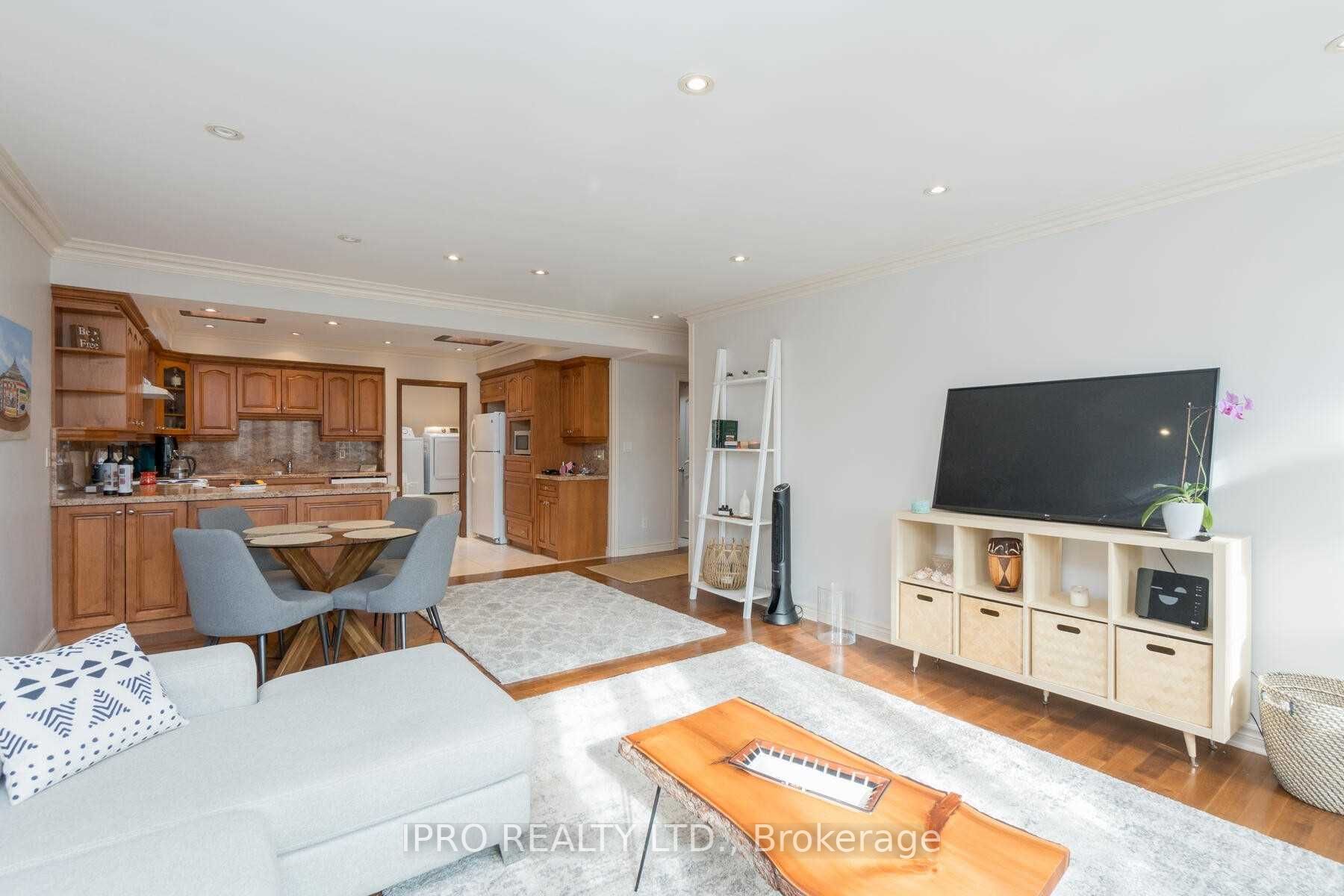 Listing W6630462 - Large Photo # 17