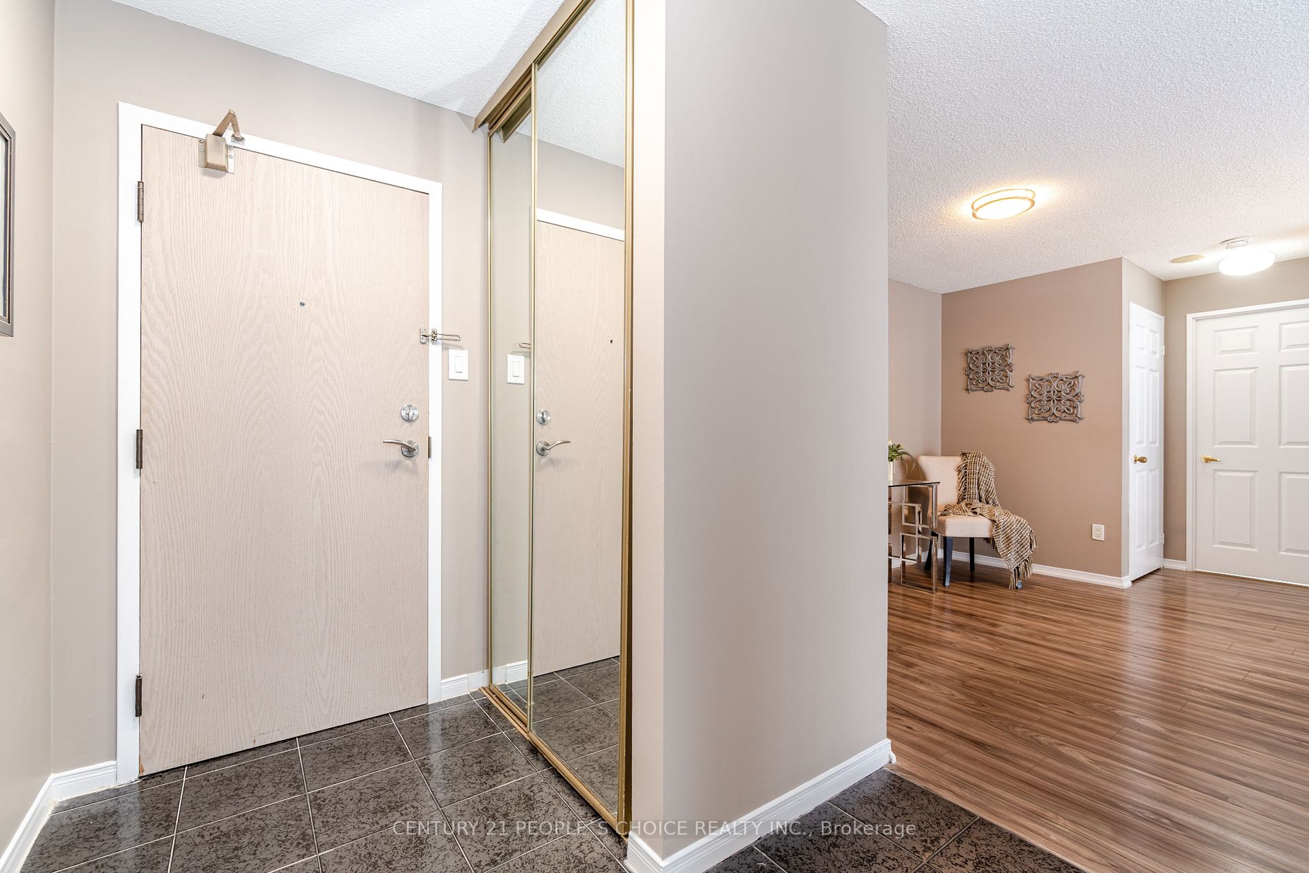 330 Rathburn Road W, #405