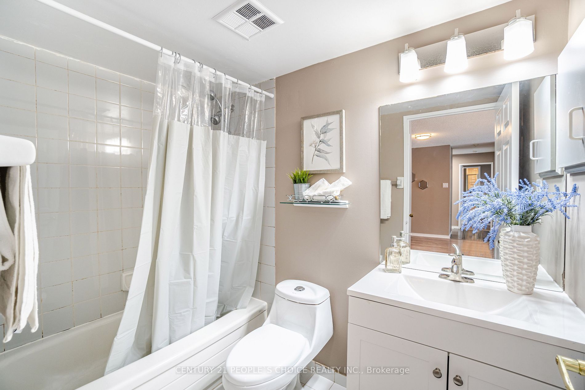 330 Rathburn Road W, #405