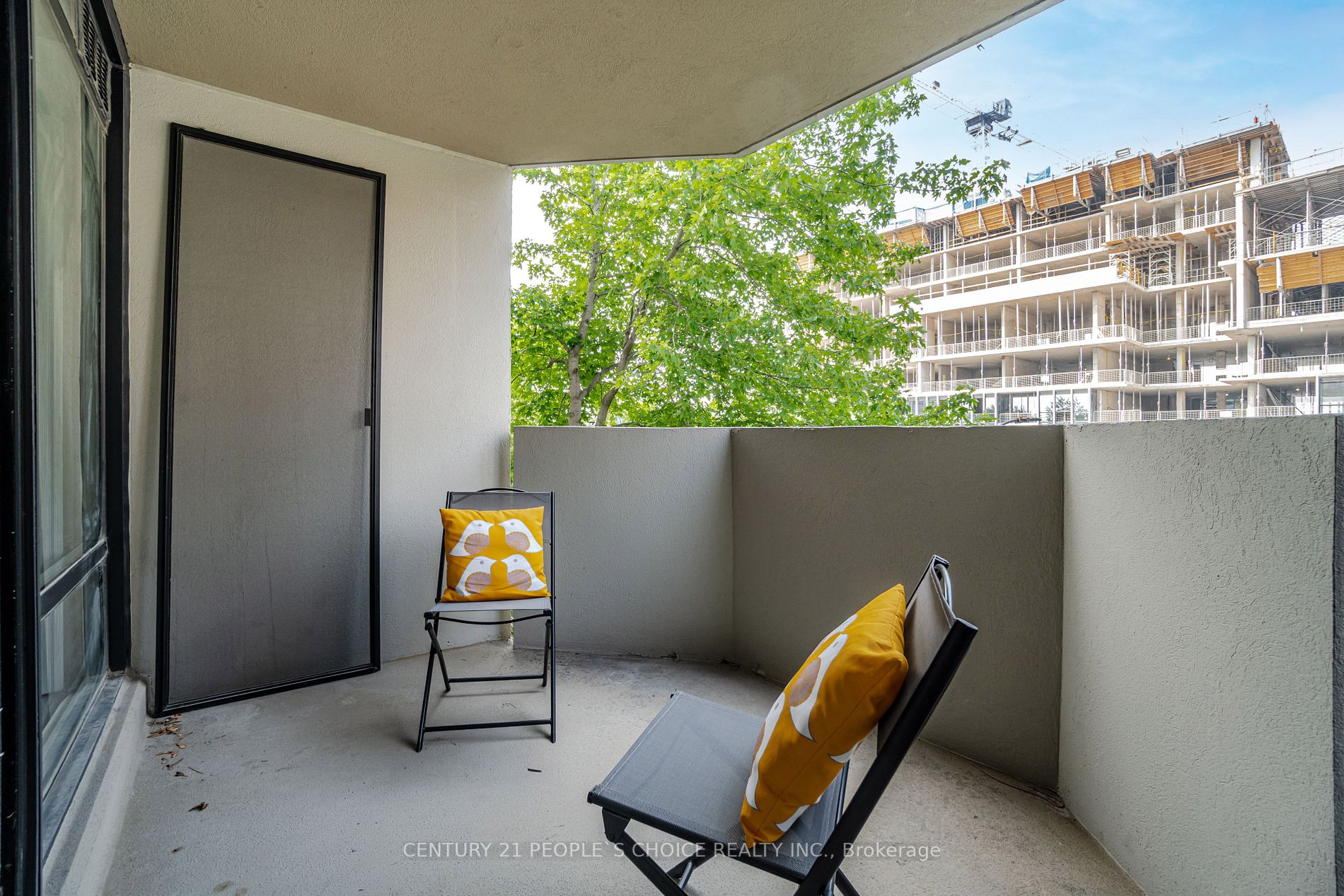 330 Rathburn Road W, #405