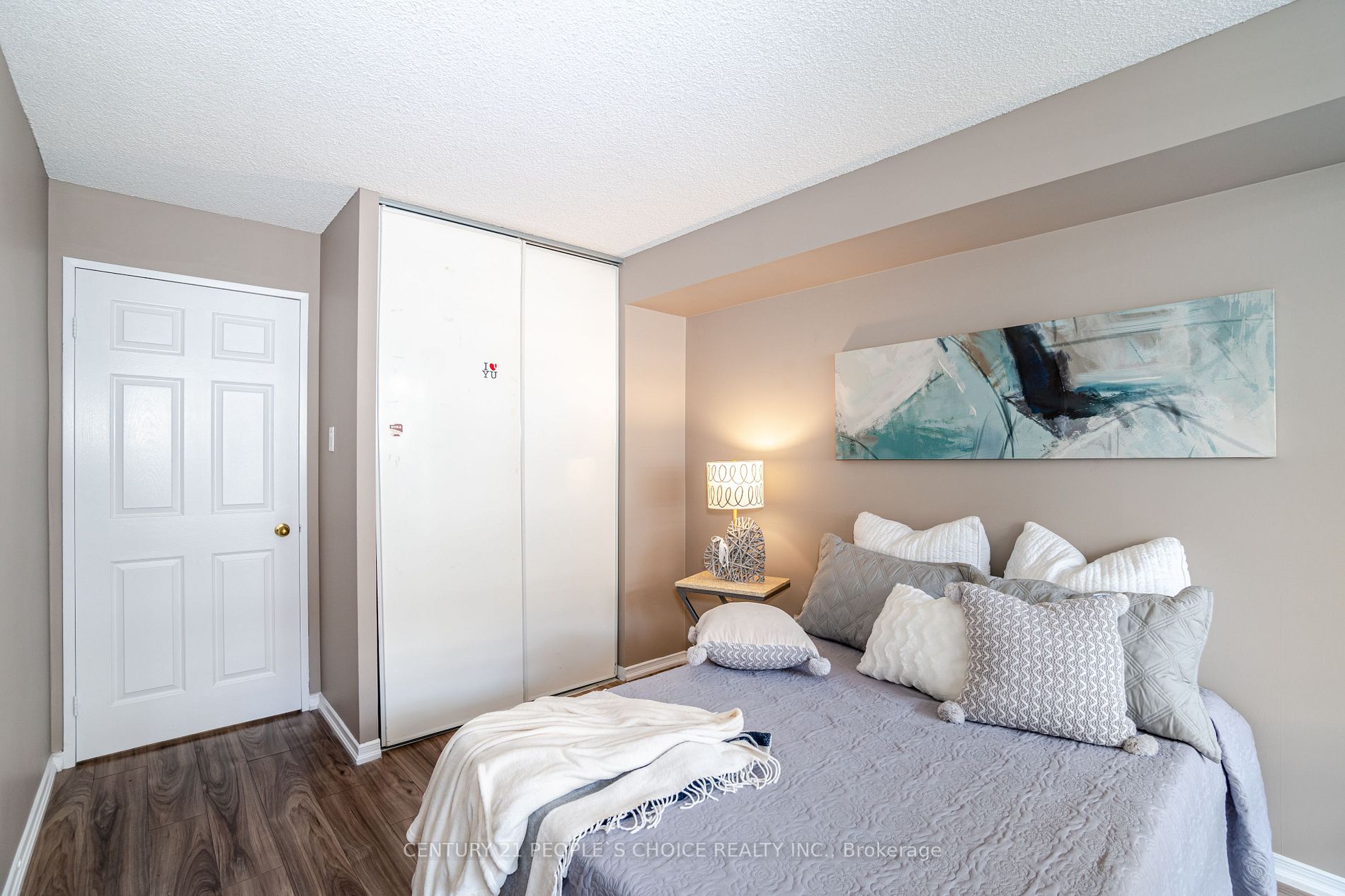 330 Rathburn Road W, #405