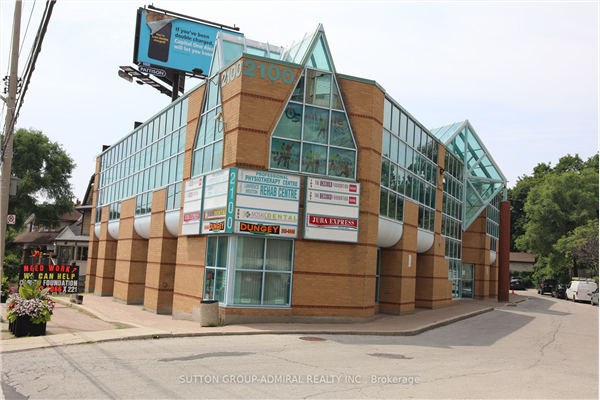 2100 Lawrence Ave W, Toronto