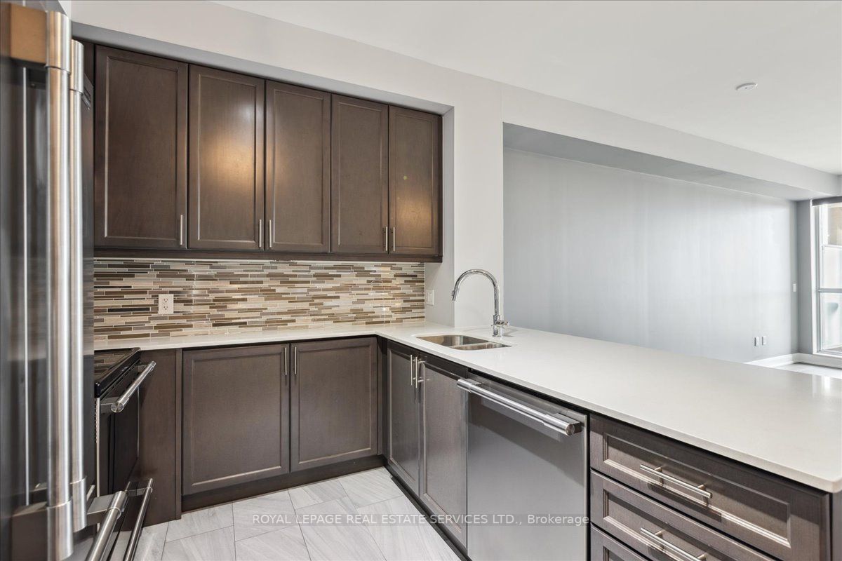 2480 Prince Michael Dr, #619