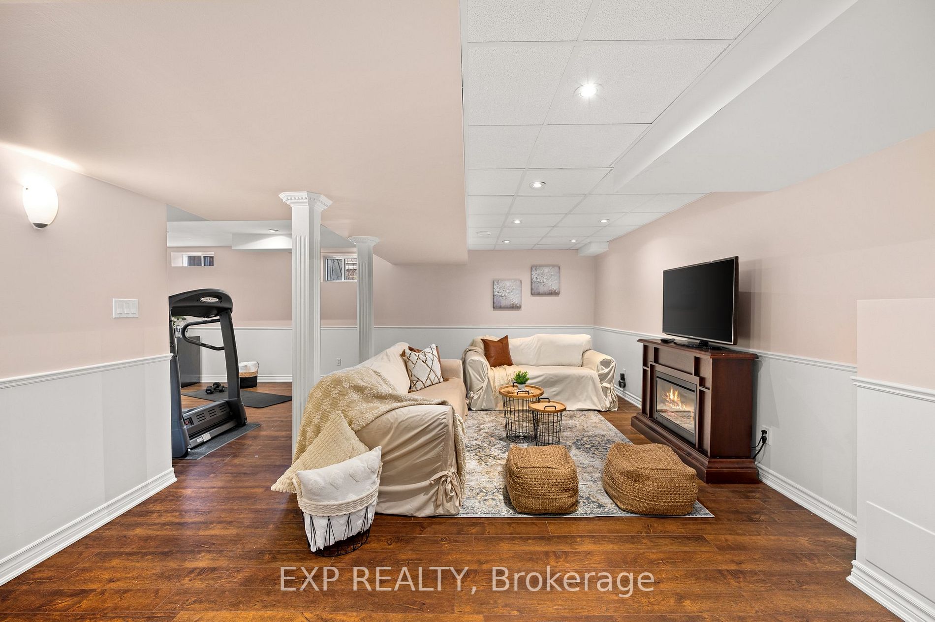 30 Flintwood Avenue