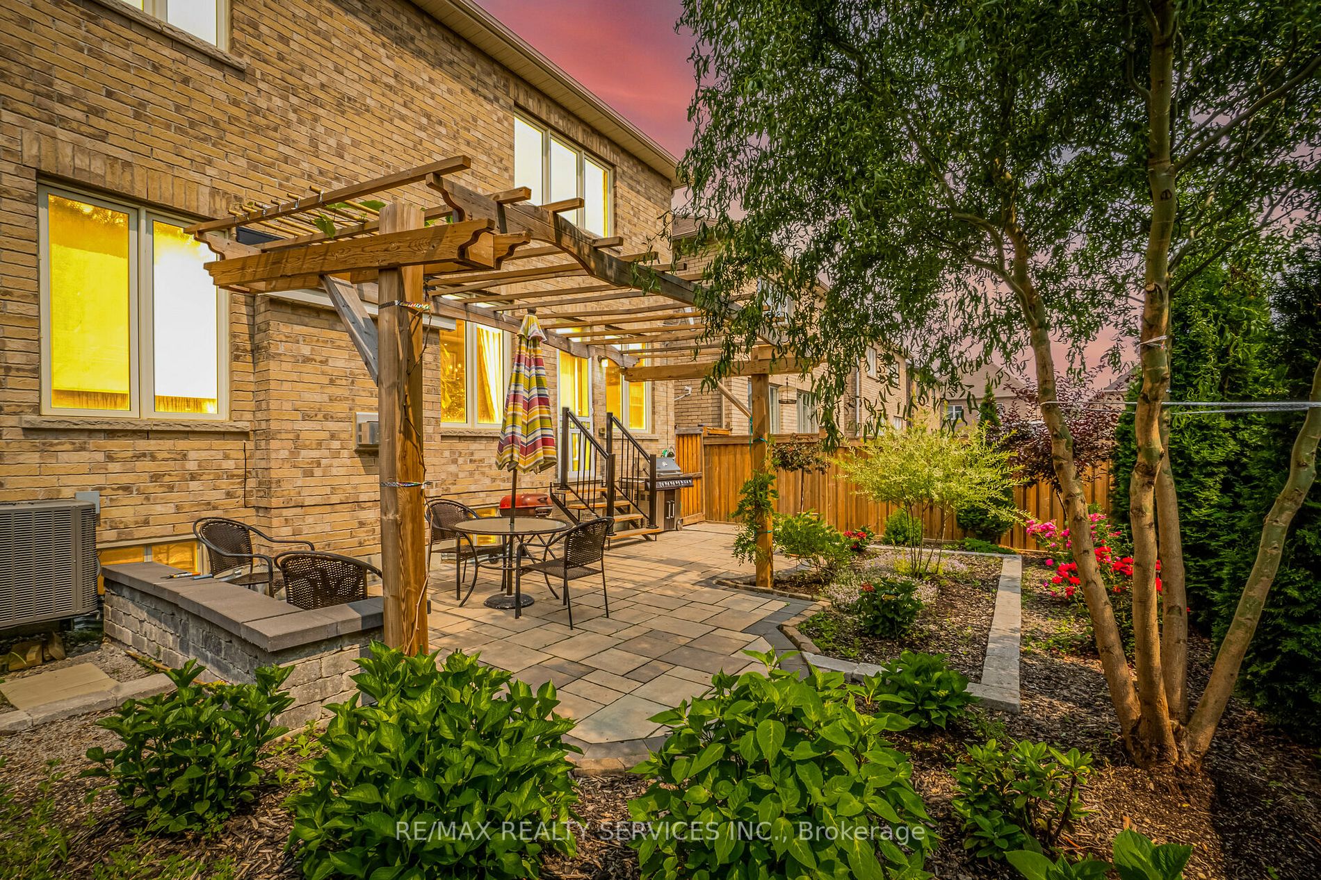 Listing W6631260 - Large Photo # 2