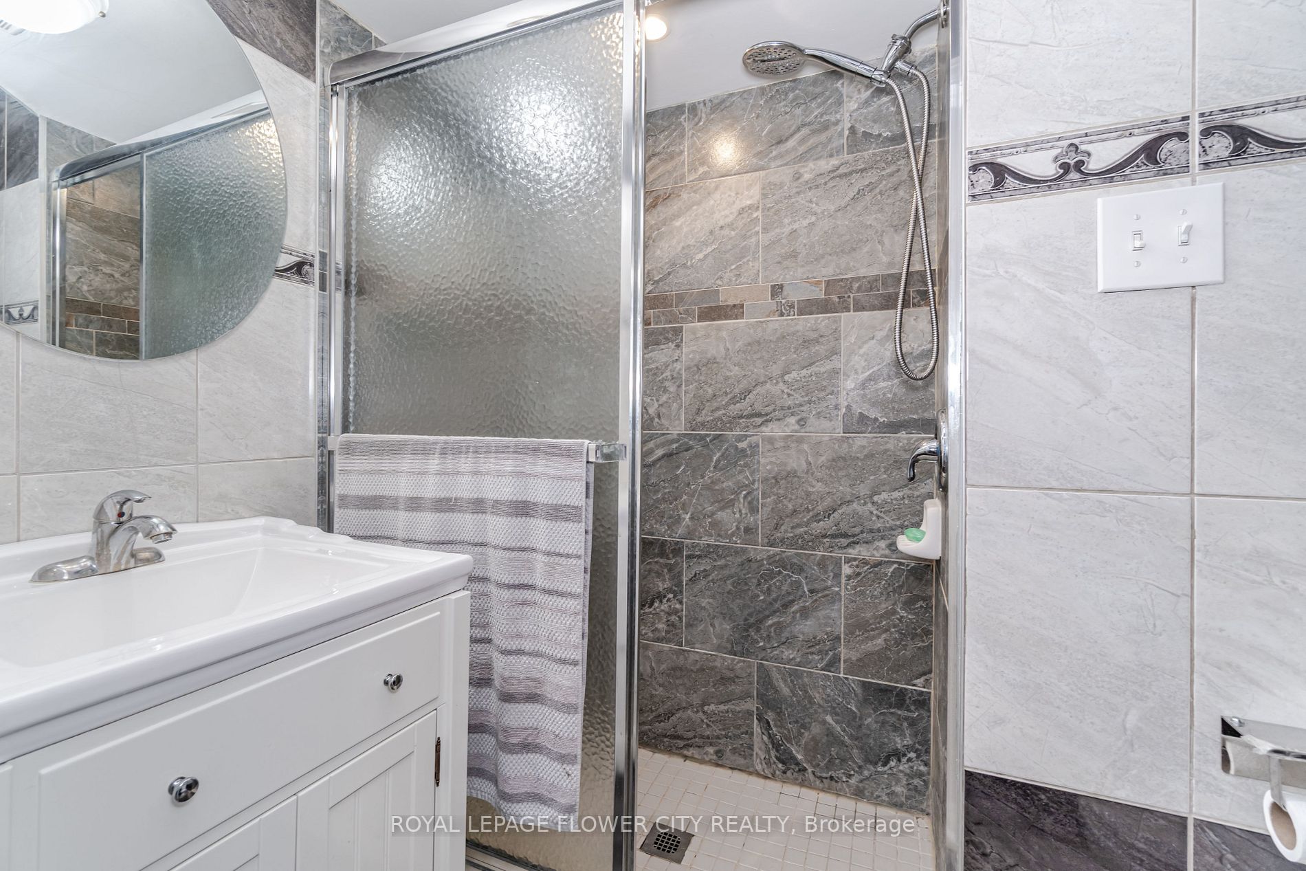 548 Fernforest Dr