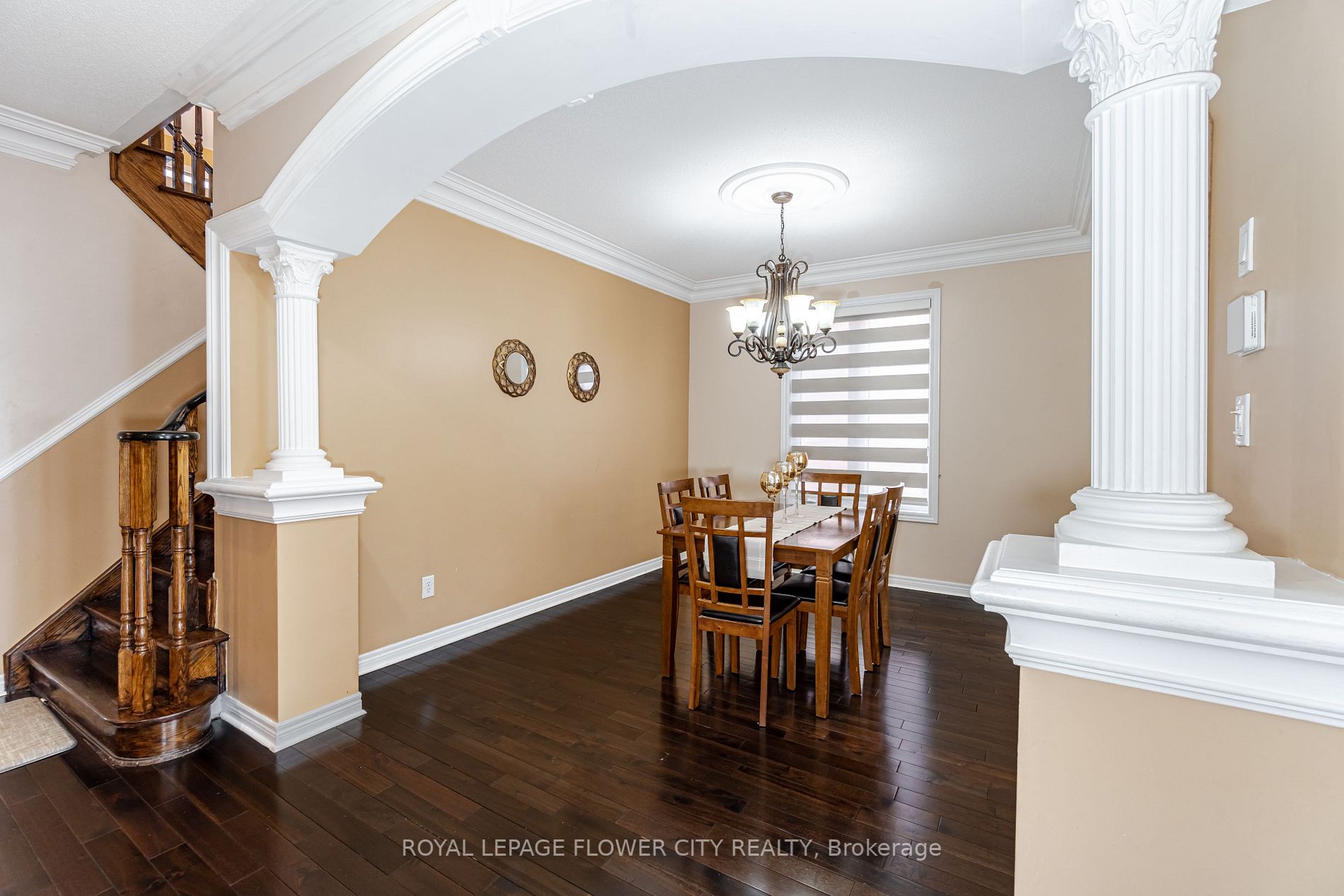 548 Fernforest Dr