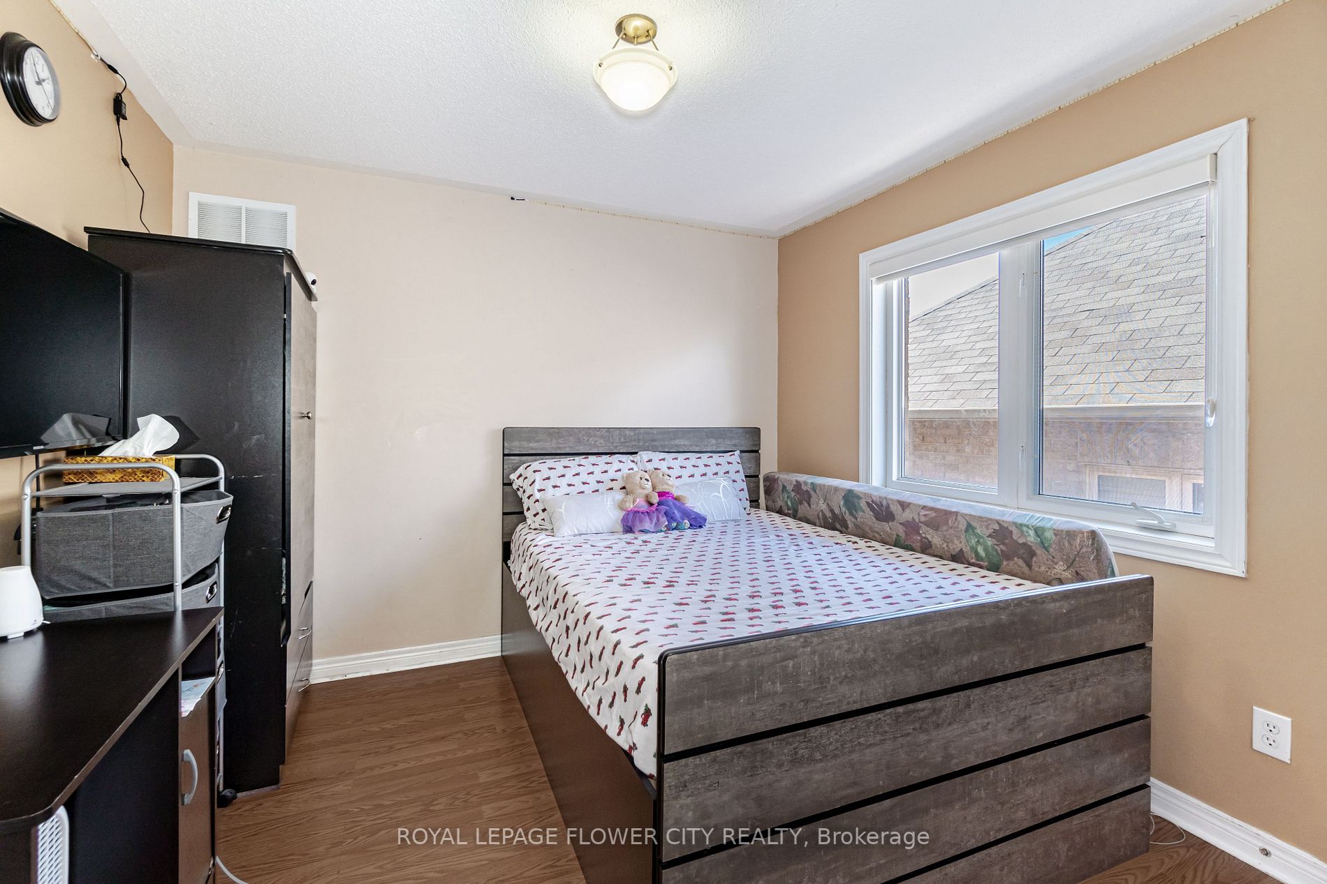 548 Fernforest Dr