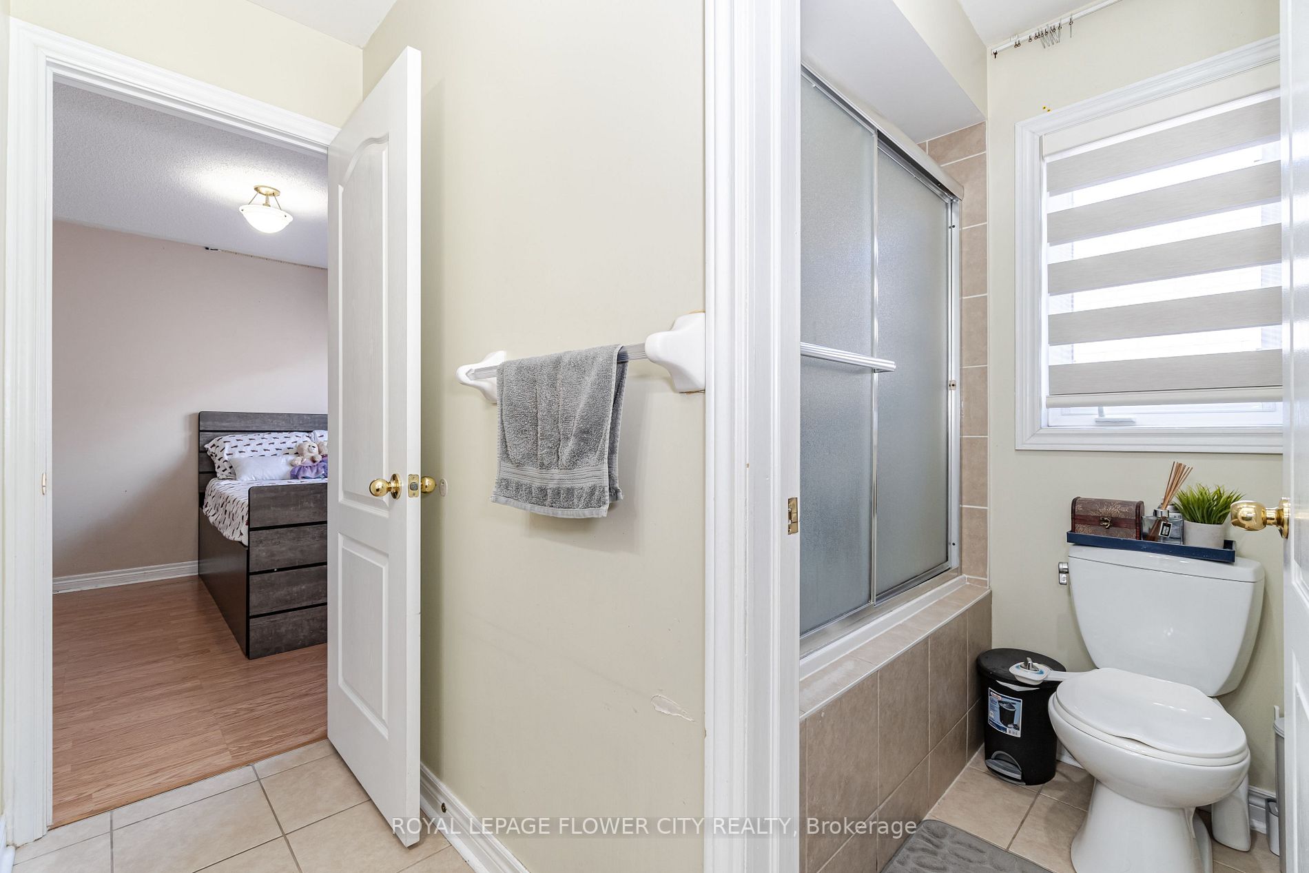 548 Fernforest Dr