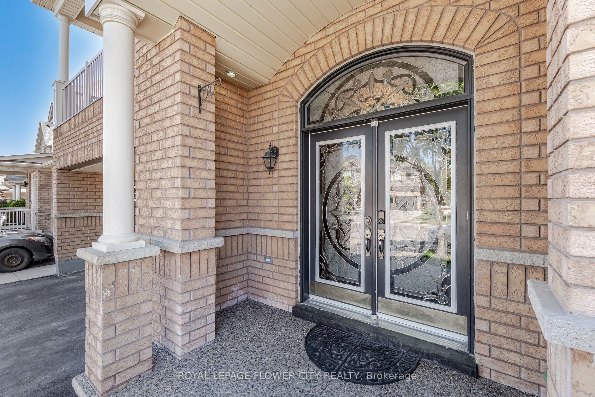 548 Fernforest Dr