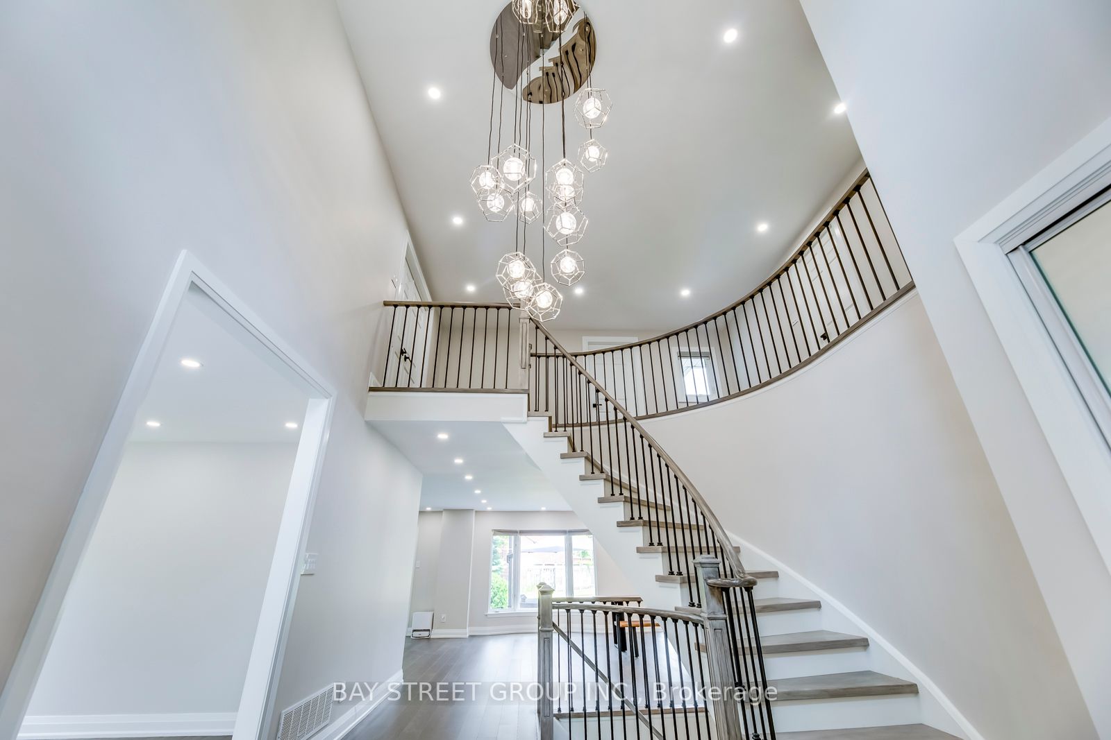 2313 Bow Valley Crt